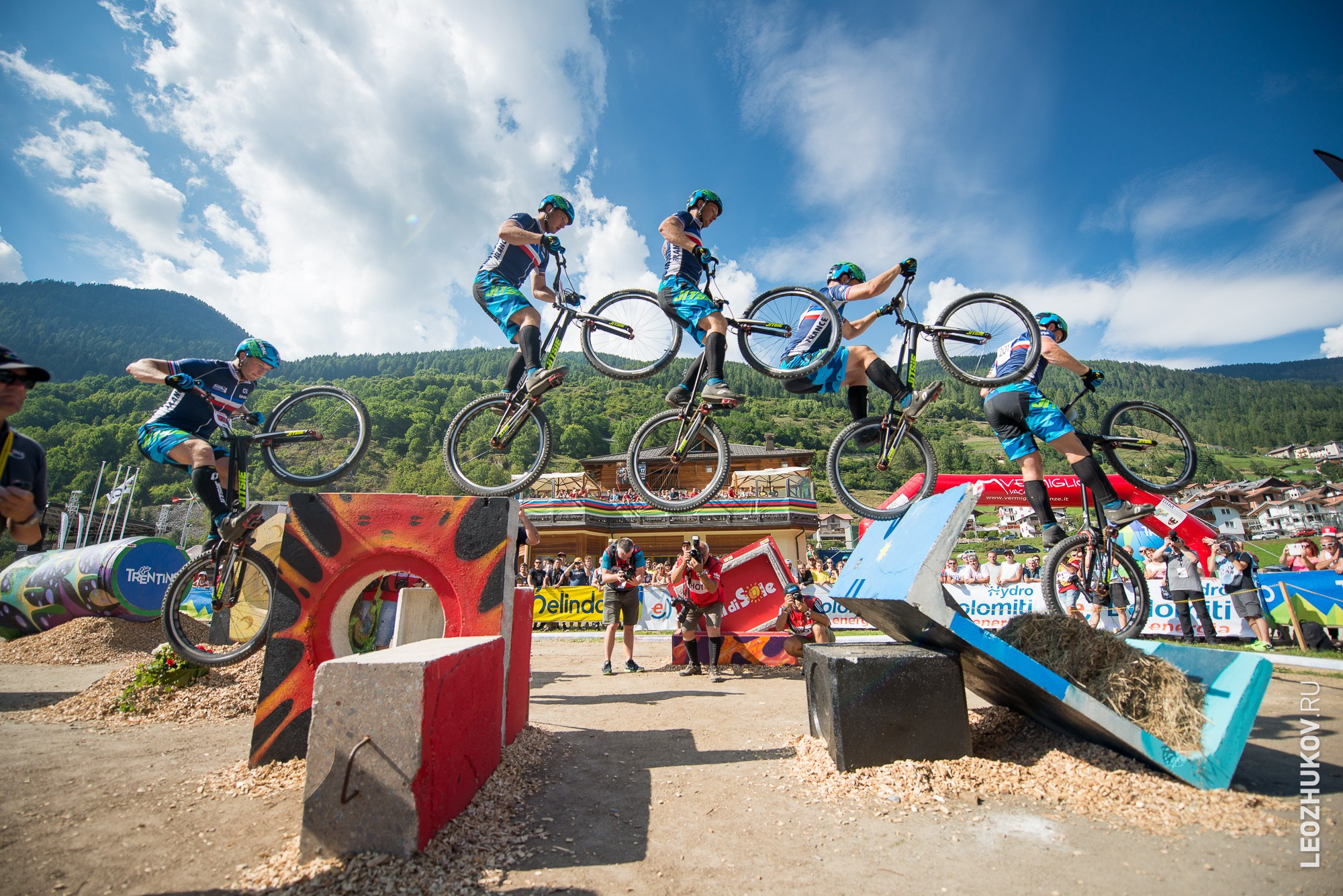 UCI Trials World Championships 2016 — finals. Sports photographer Leonid Zhukov