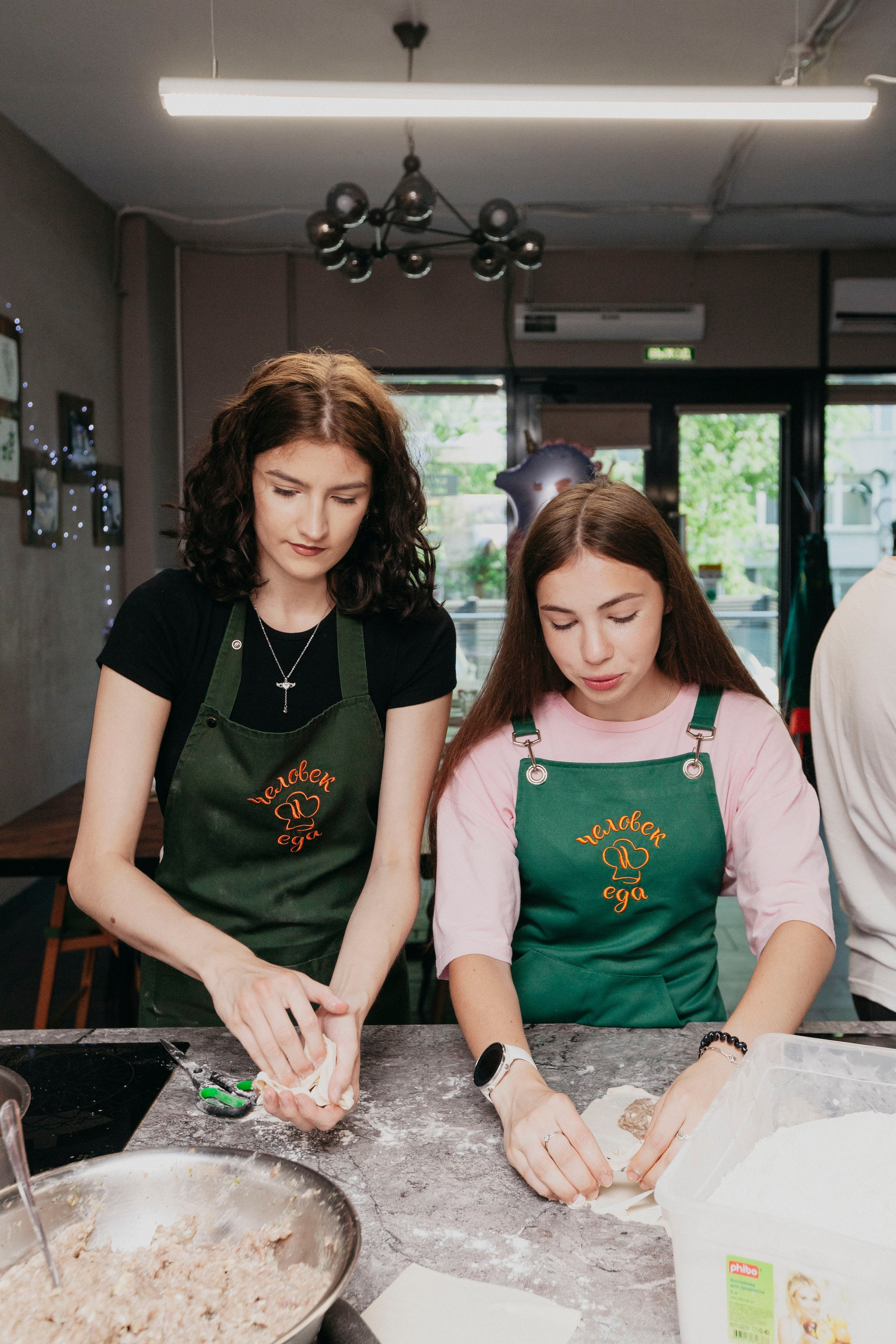 Кулинарный МК студии «ЧЕЛОВЕК И ЕДА». Stanislav Baryshev — People. Emotions. Atmosphere