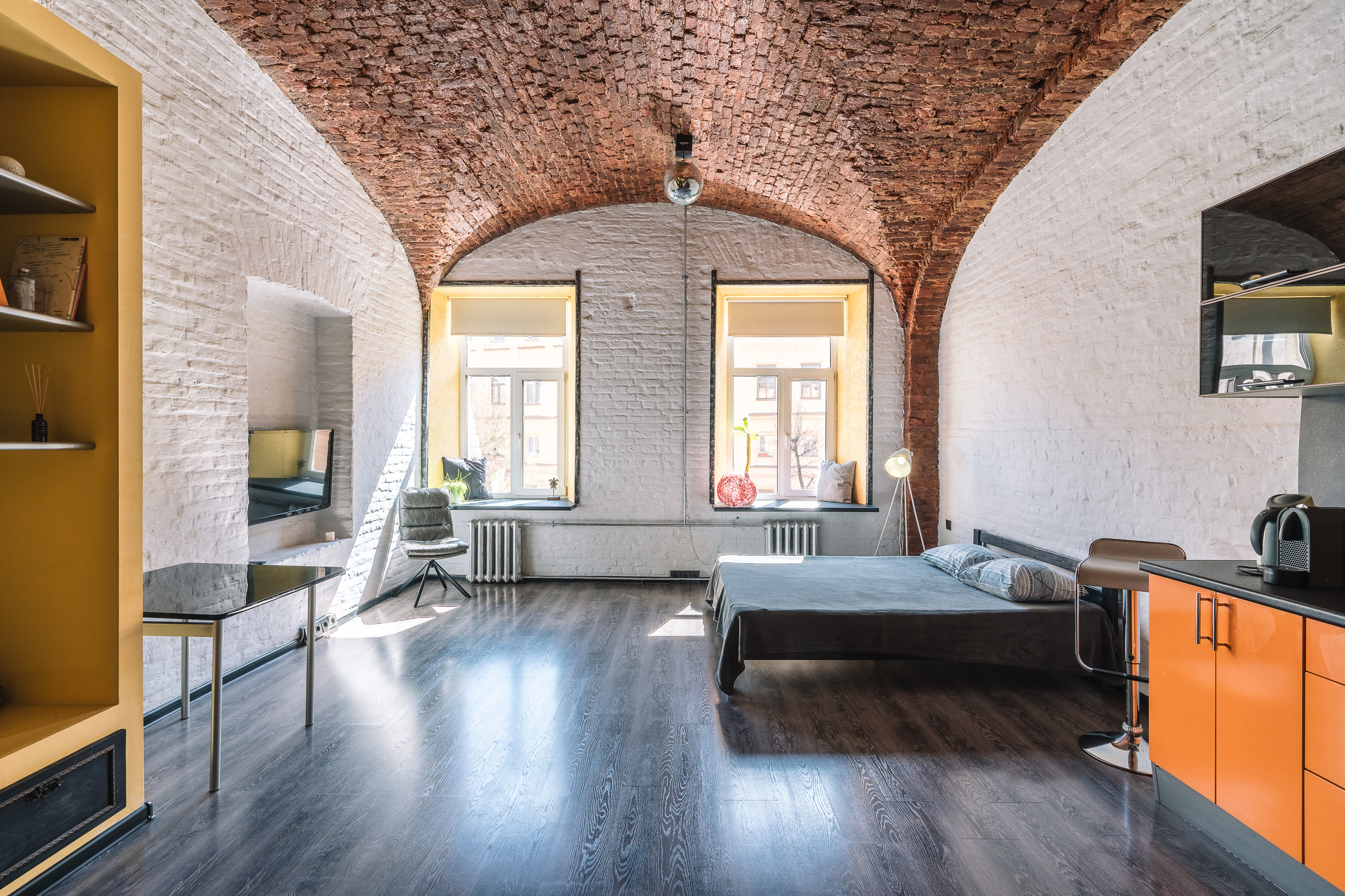 Студия на Чайковского, д. 2. Святослав Буньков | фотограф