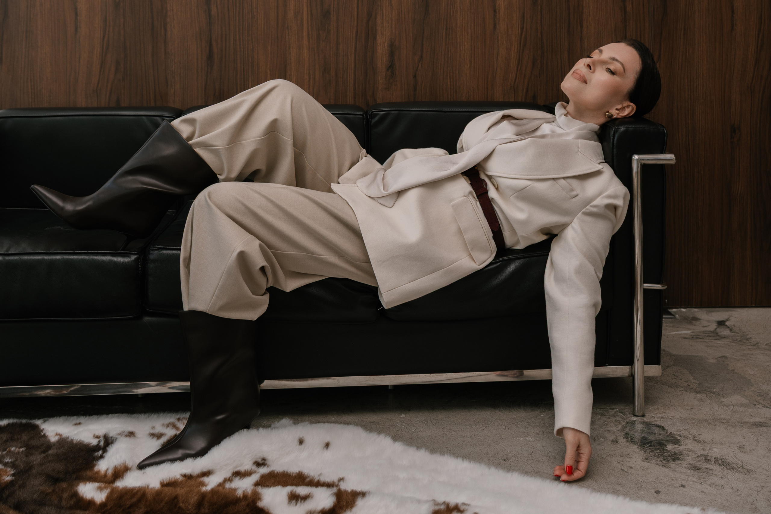 Вита Овчинникова. Фотограф в Новосибирске. Снимаю женские портреты, контент для блогеров и брендов