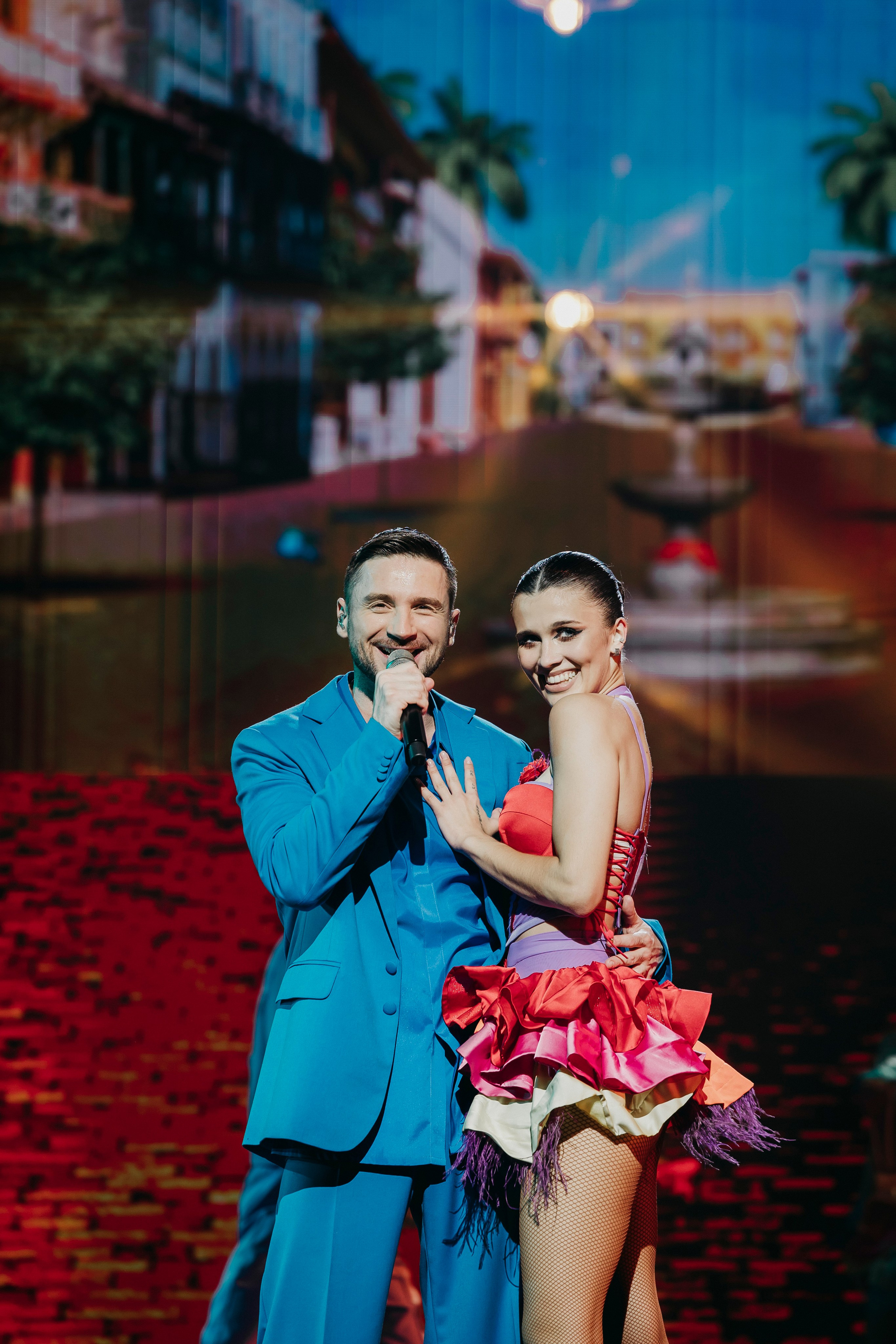 Сергей Лазарев: «Я не боюсь», Crocus City Hall. «Птичка на проводе»: информационный портал в Москве