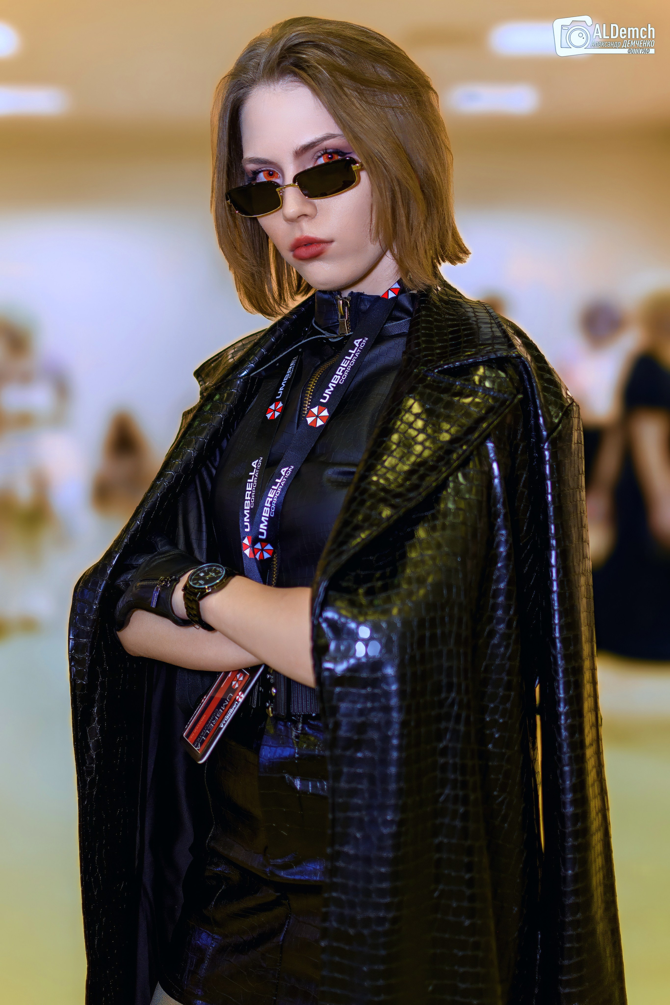 Resident Evil картинки персонажей игры и косплей фото