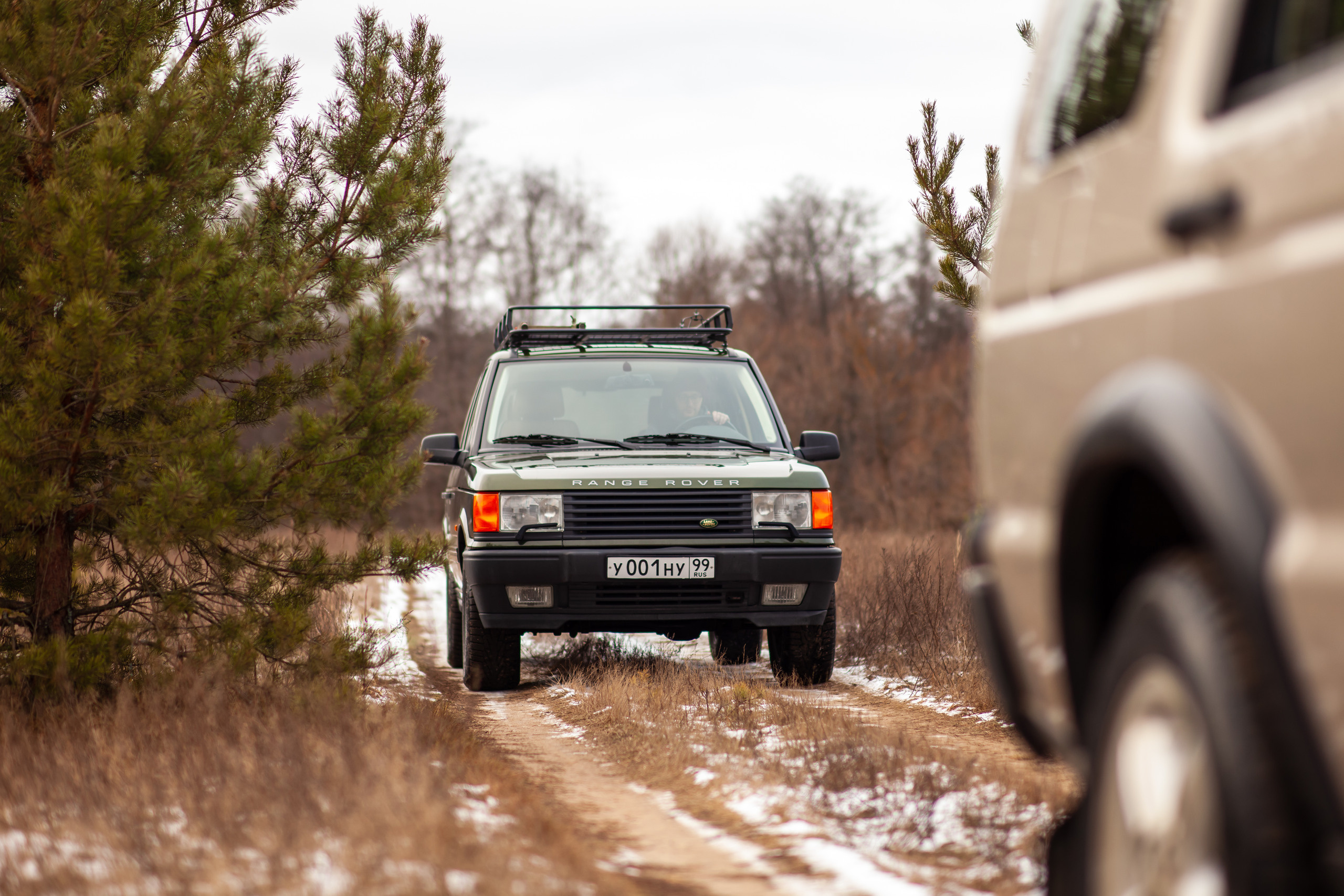 За ёлкой на двух Land Rover. Фотограф Сергей Лукьянов @xapeton_photo Москва