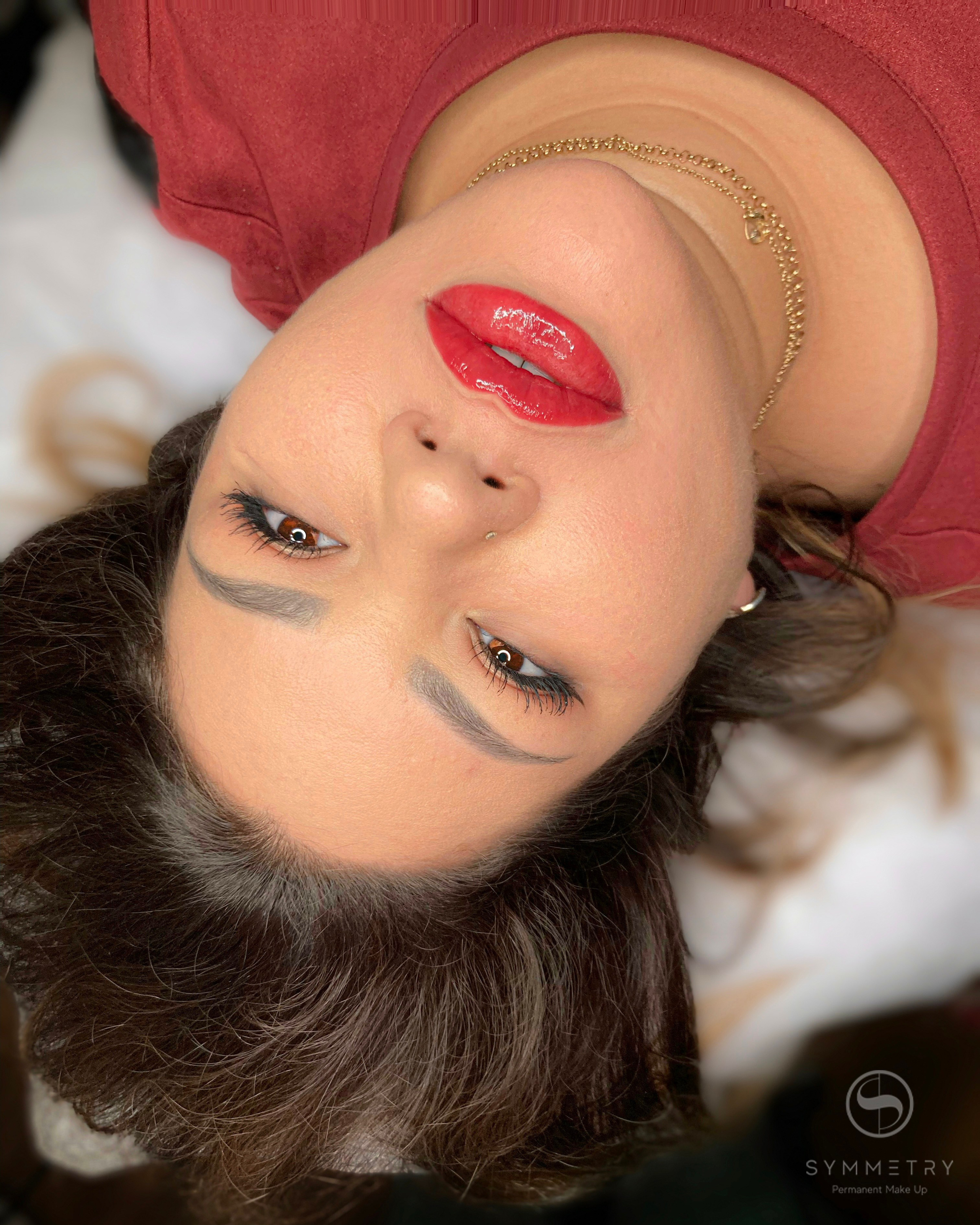 Нафиса. Студия перманентного макияжа, косметологии и массажа SYMMETRY в Москве, м. Киевская