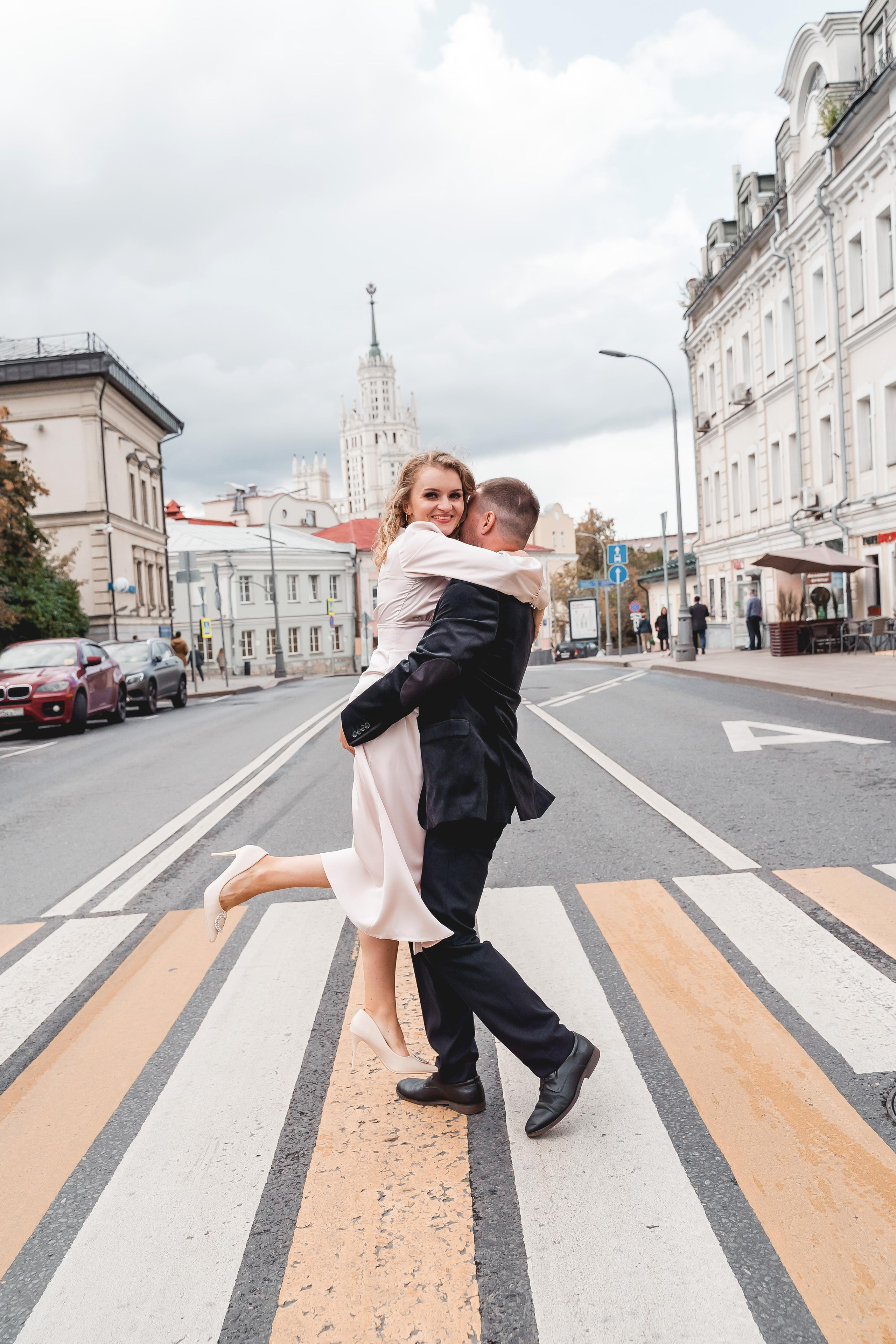 Фотосессия рядом с Высоткой на Котельнической