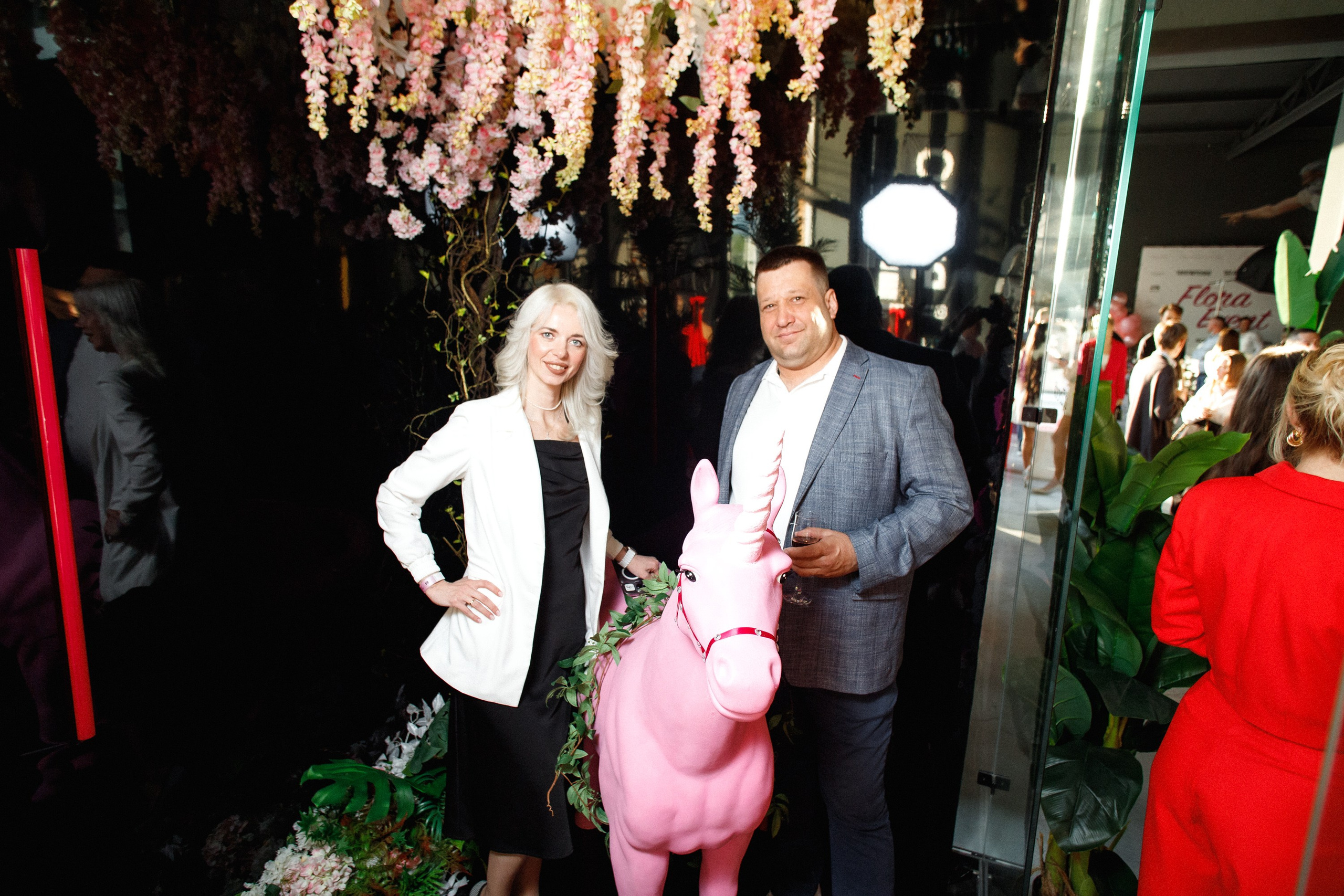 BRAVO FLORA EVENT. СВОИ. ФОТООТЧЕТЫ-СОБЫТИЯ-МЕСТА