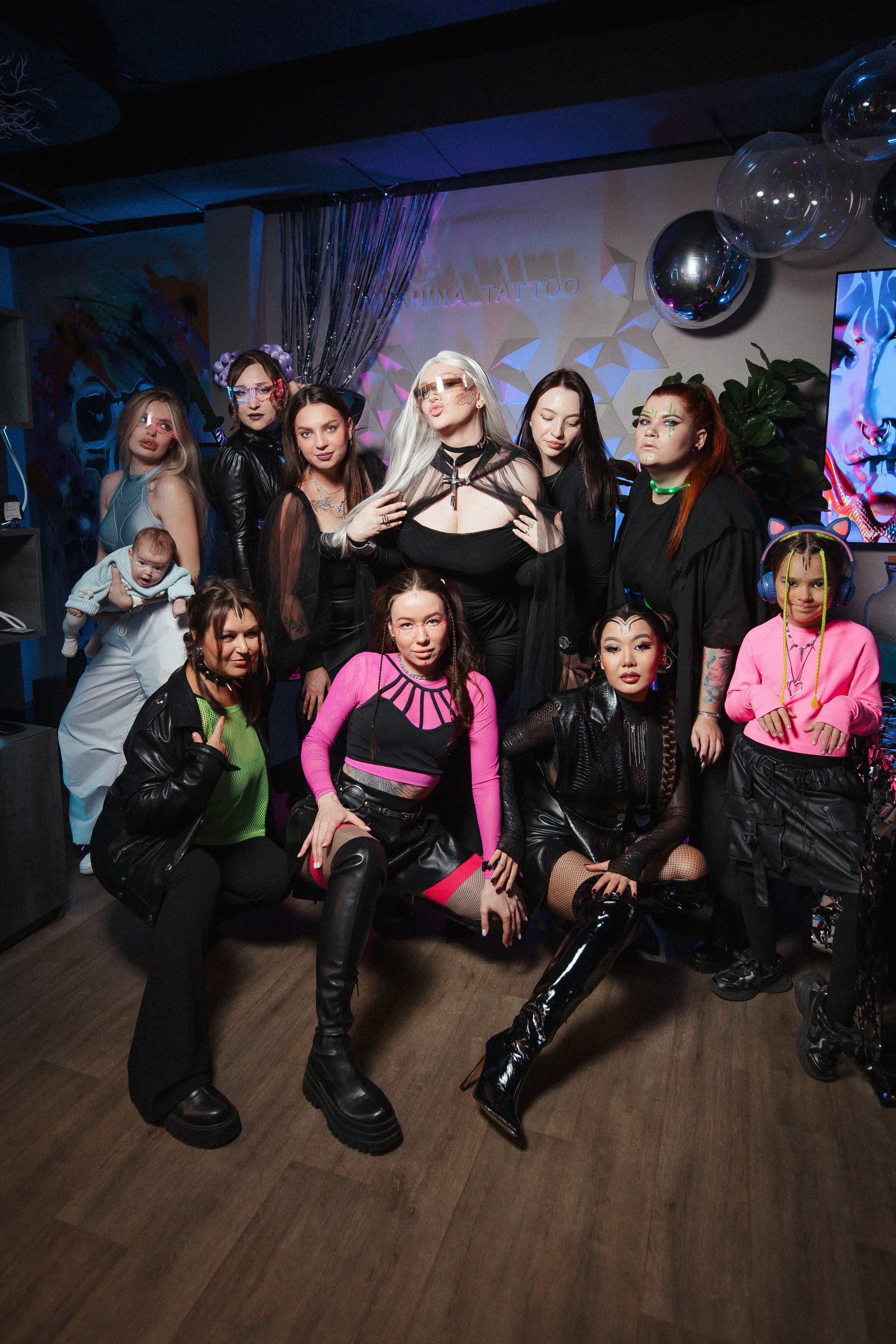 Walk-In Day в стиле киберпанк в тату-студии MUKHINA TATTOO. СВОИ. ФОТООТЧЕТЫ-СОБЫТИЯ-МЕСТА