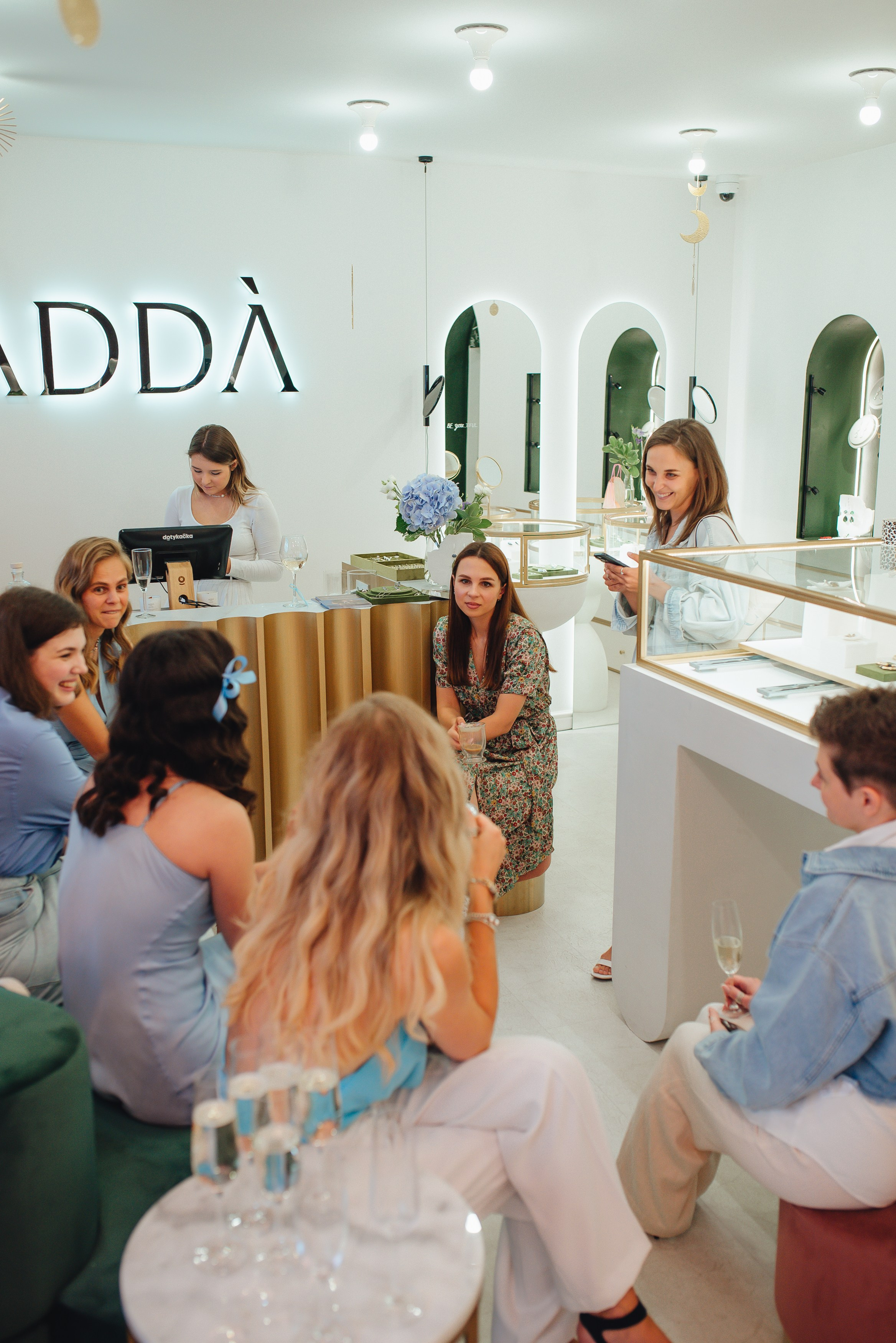 1 год ADDA Prague. Фотограф Прага | Photographer Prague| Фотограф в Праге Яра Куркус