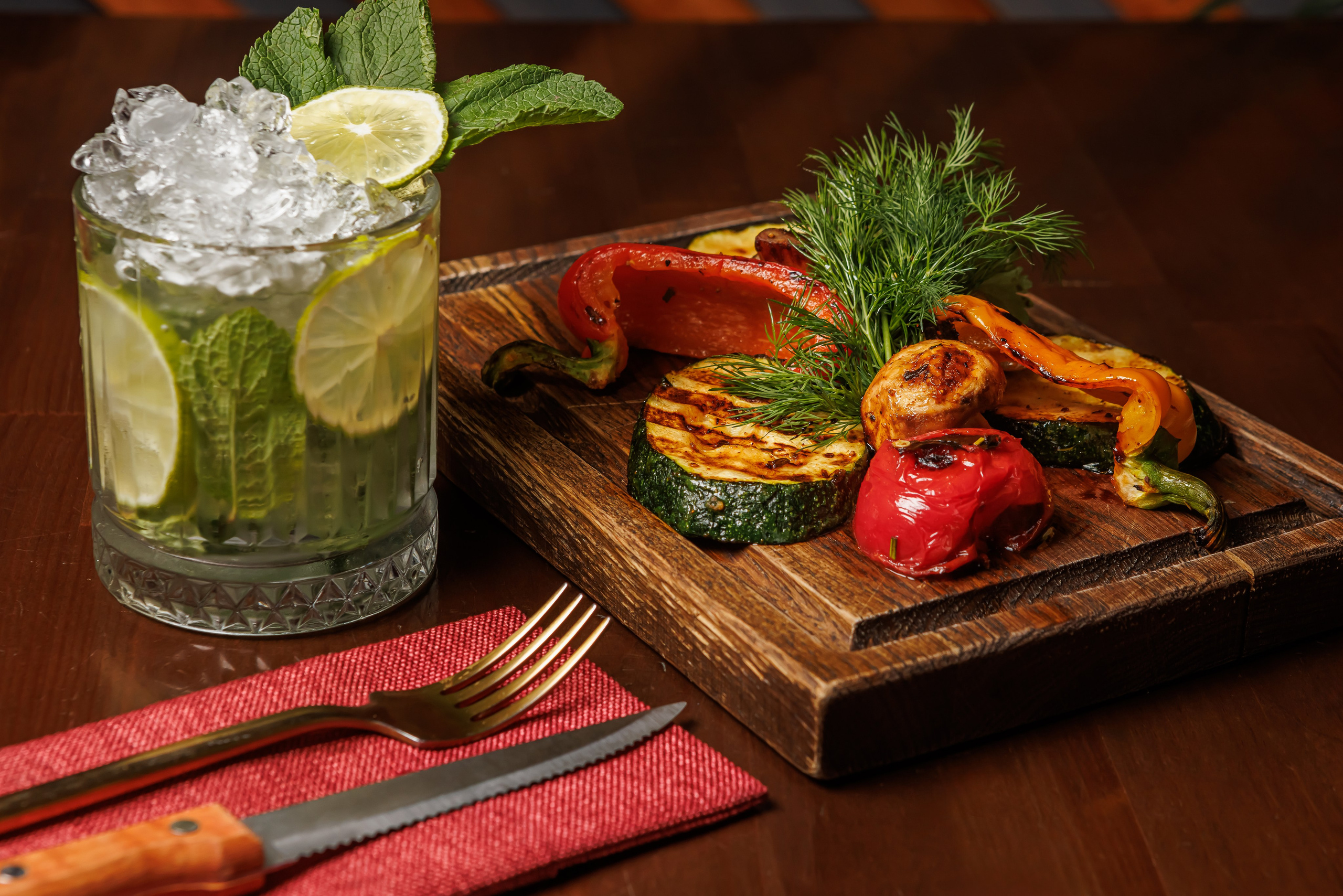 Фуд-фотосъёмка блюд для меню и доставки в Москве — профессиональный фуд-фотограф Дмитрий Медведев. Фуд-фотограф в Москве Дмитрий Медведев. Фуд-фото и контент для ресторанов, кафе и баров