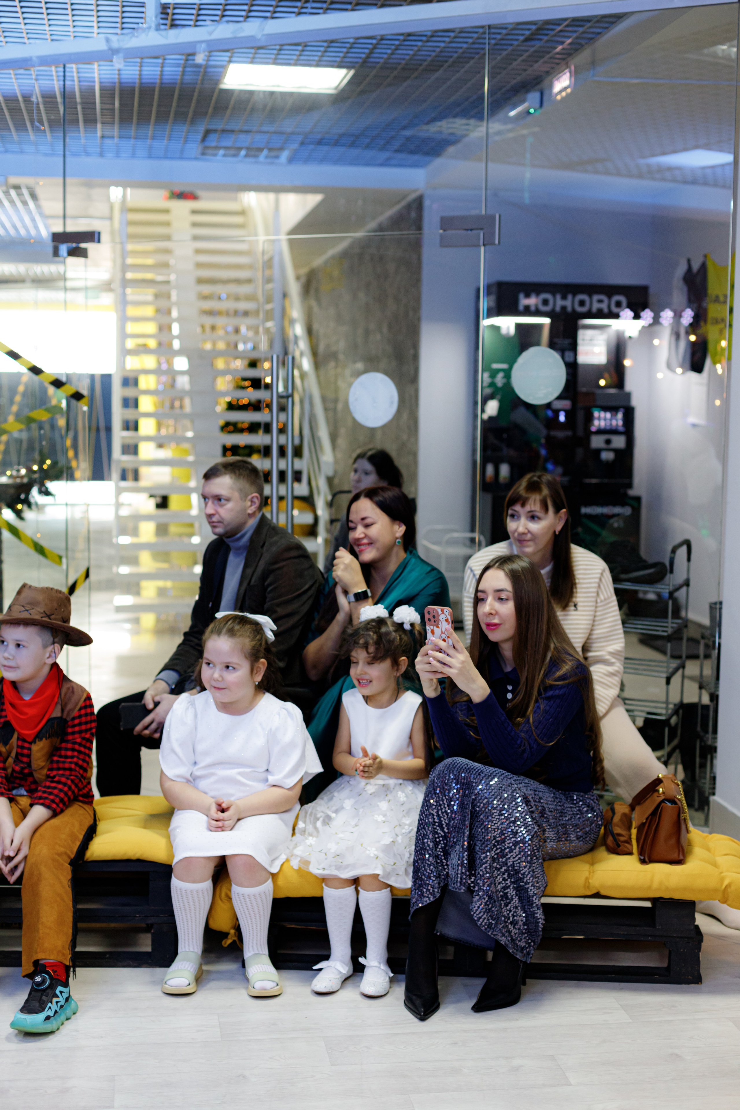 HAPPY NEW YEAR PART/5. Photokarish