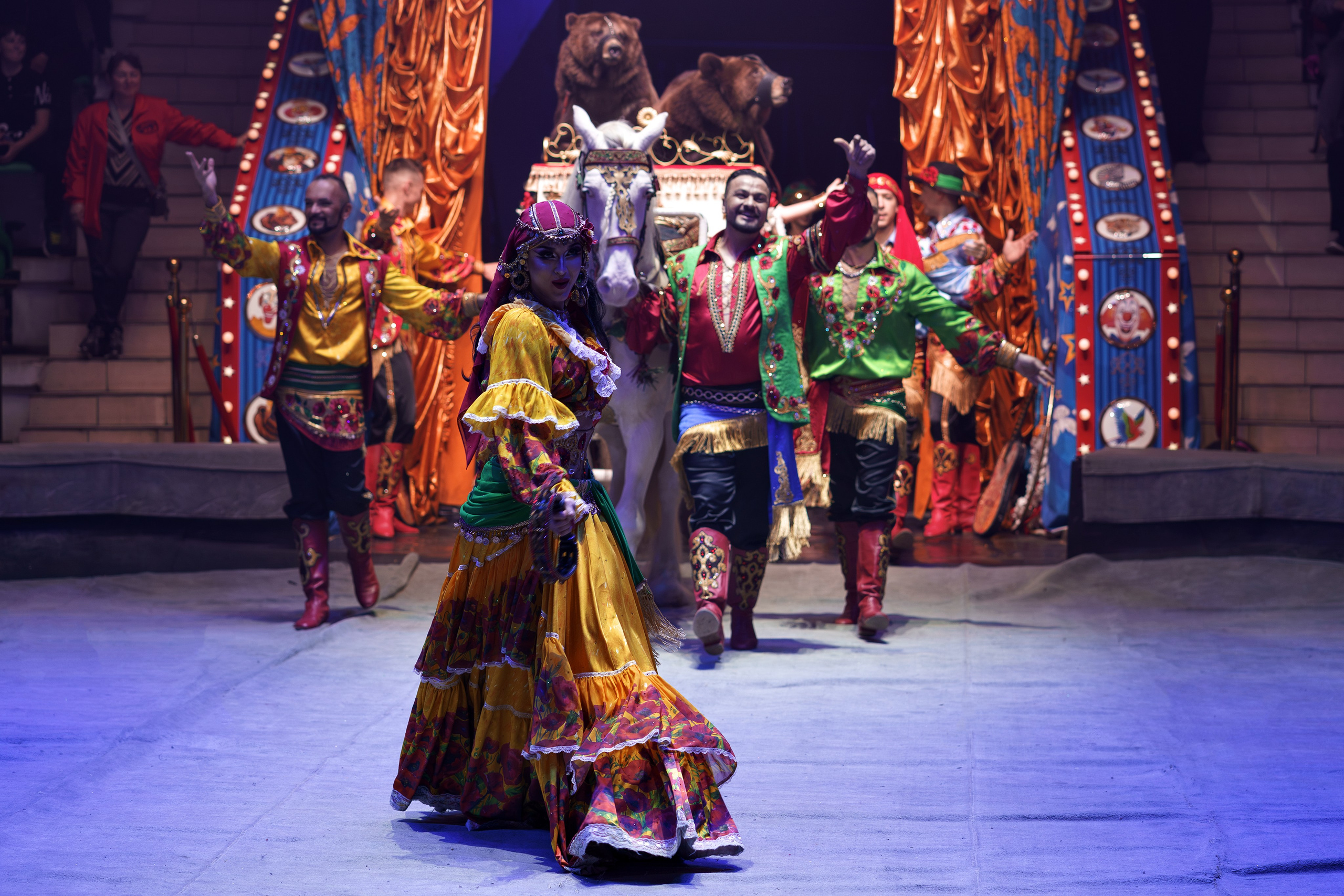 «Королевский цирк Гии Эрадзе»