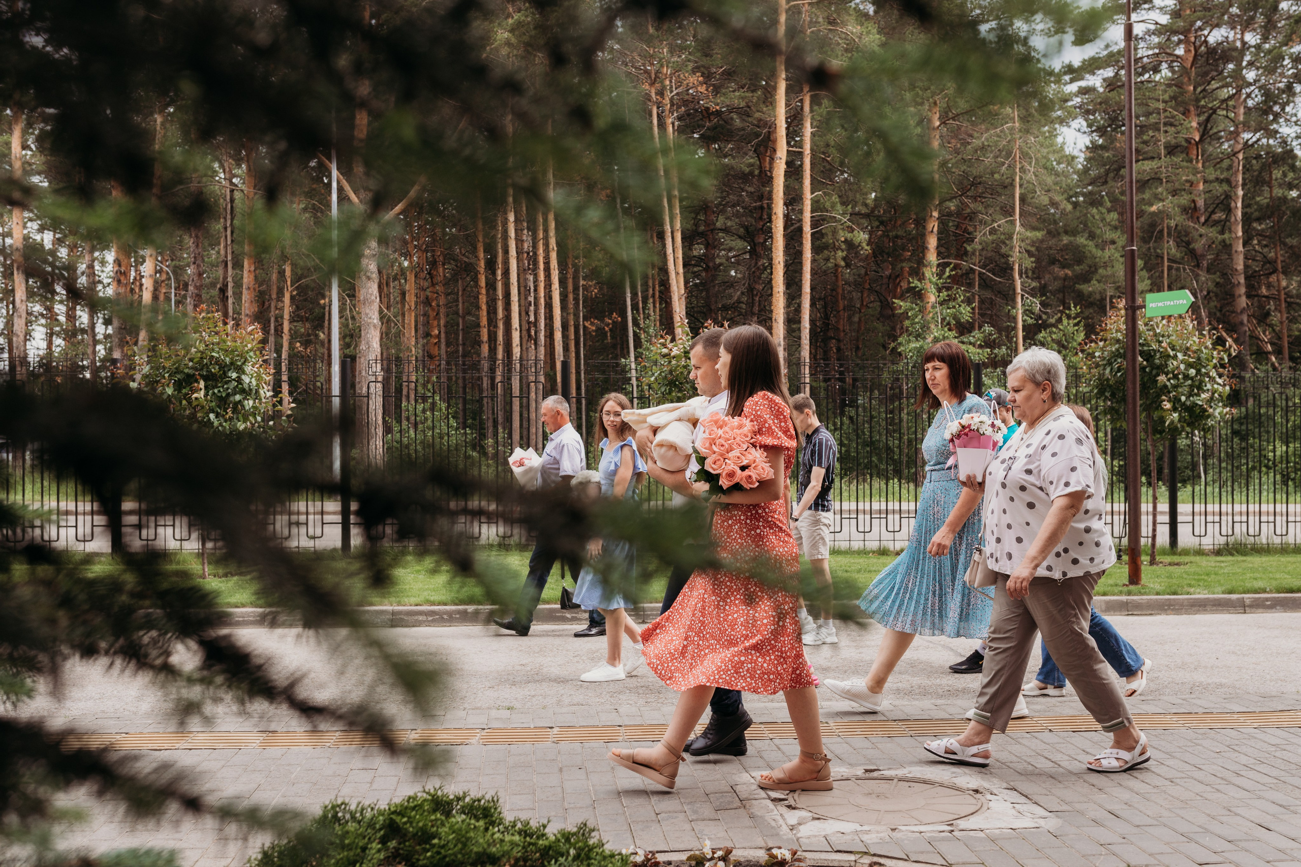 Фотосъемка выписки. Фотограф новорожденных в г. Барнаул Ренпенинг Катерина