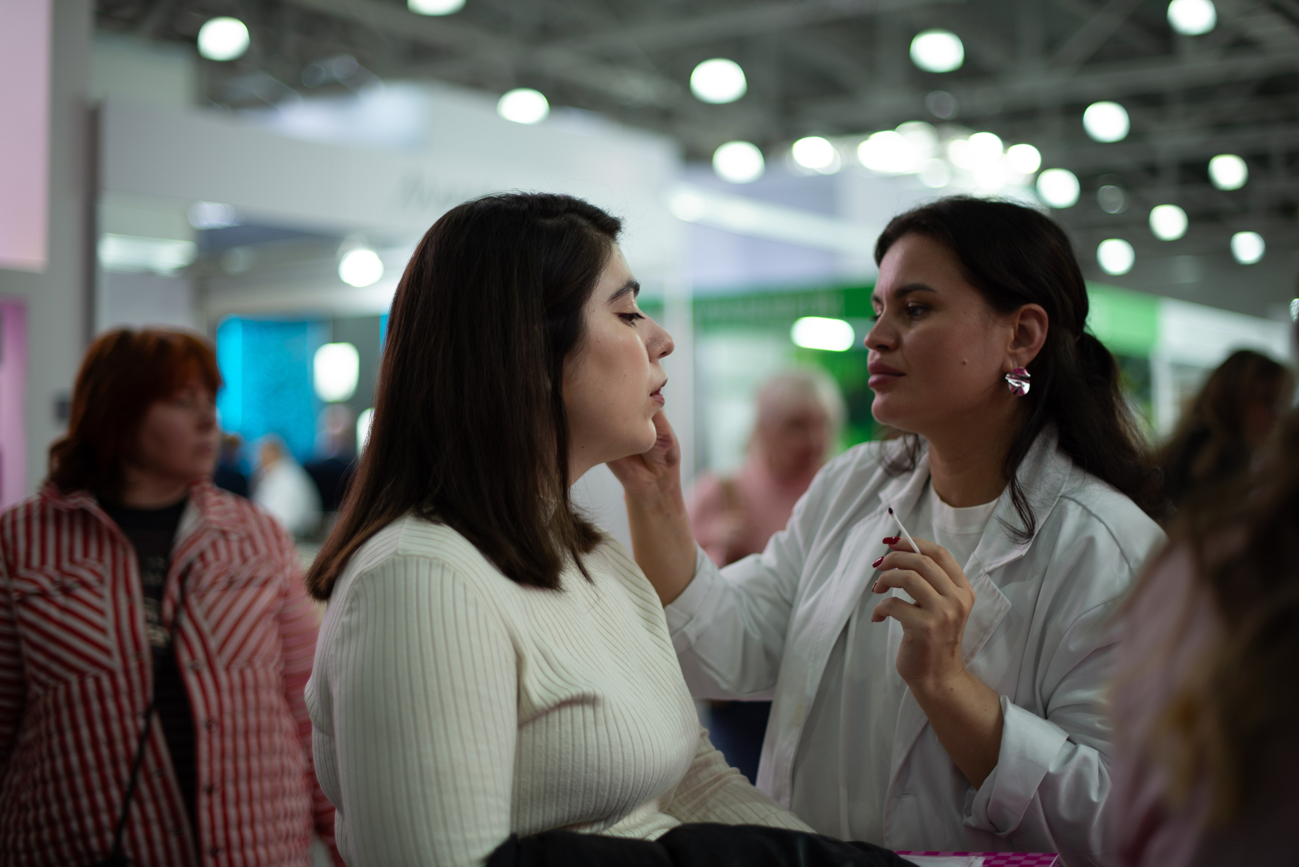 InterCHARM 2025 осень. Victoria Radjevna Репортажный Фотограф — Видеограф Москва • Санкт-Петербург