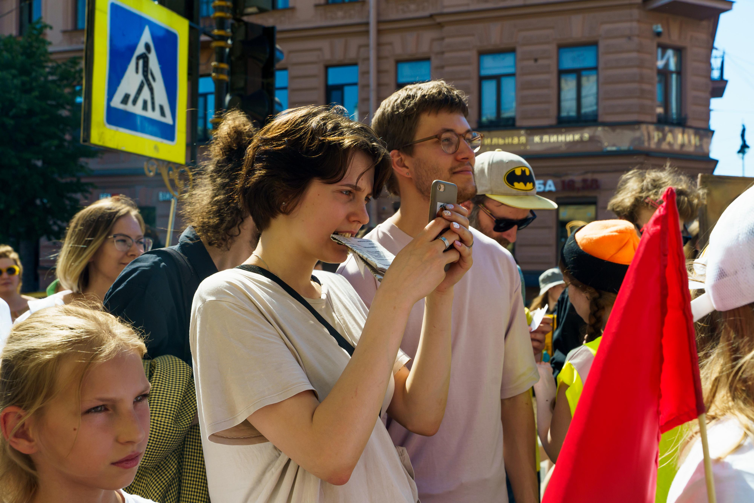 «Старухи» — спектакль-променад по мотивам произведений Д. Хармса. Фотограф Анастасия Арланцева