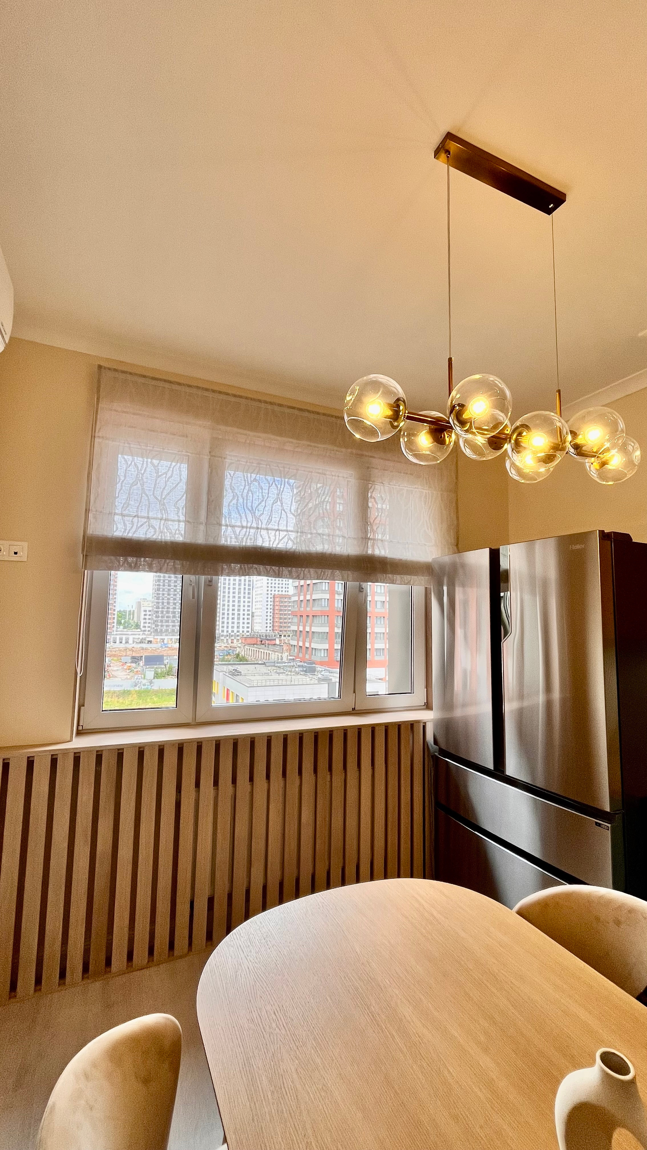 Шторы в кухню. Салон по пошиву штор на заказ по индивидуальным размерам