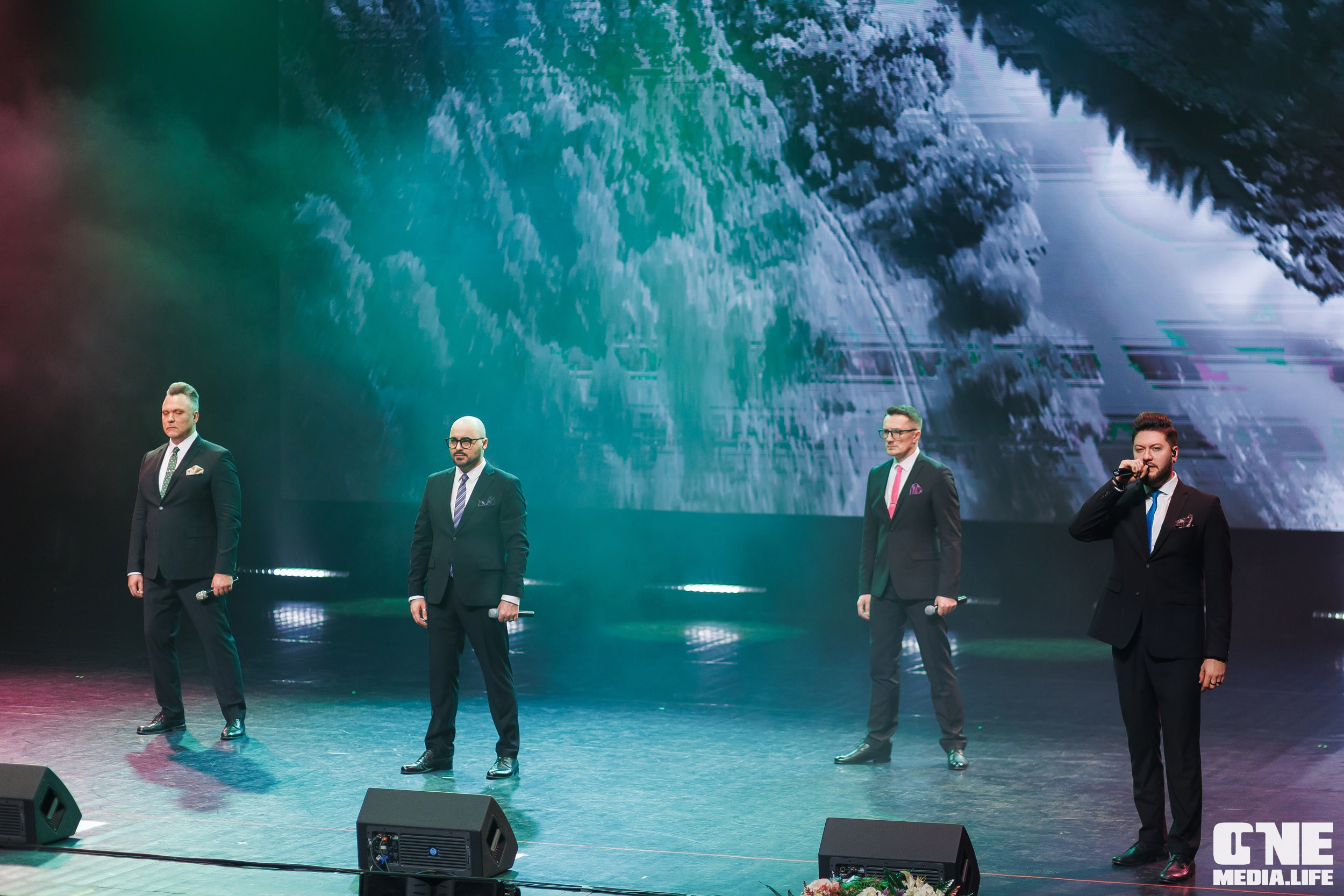 Фоторепортаж из Янтарь Холла. One Media Life: фоторепортажи, фотоотчеты с мероприятий и заведений