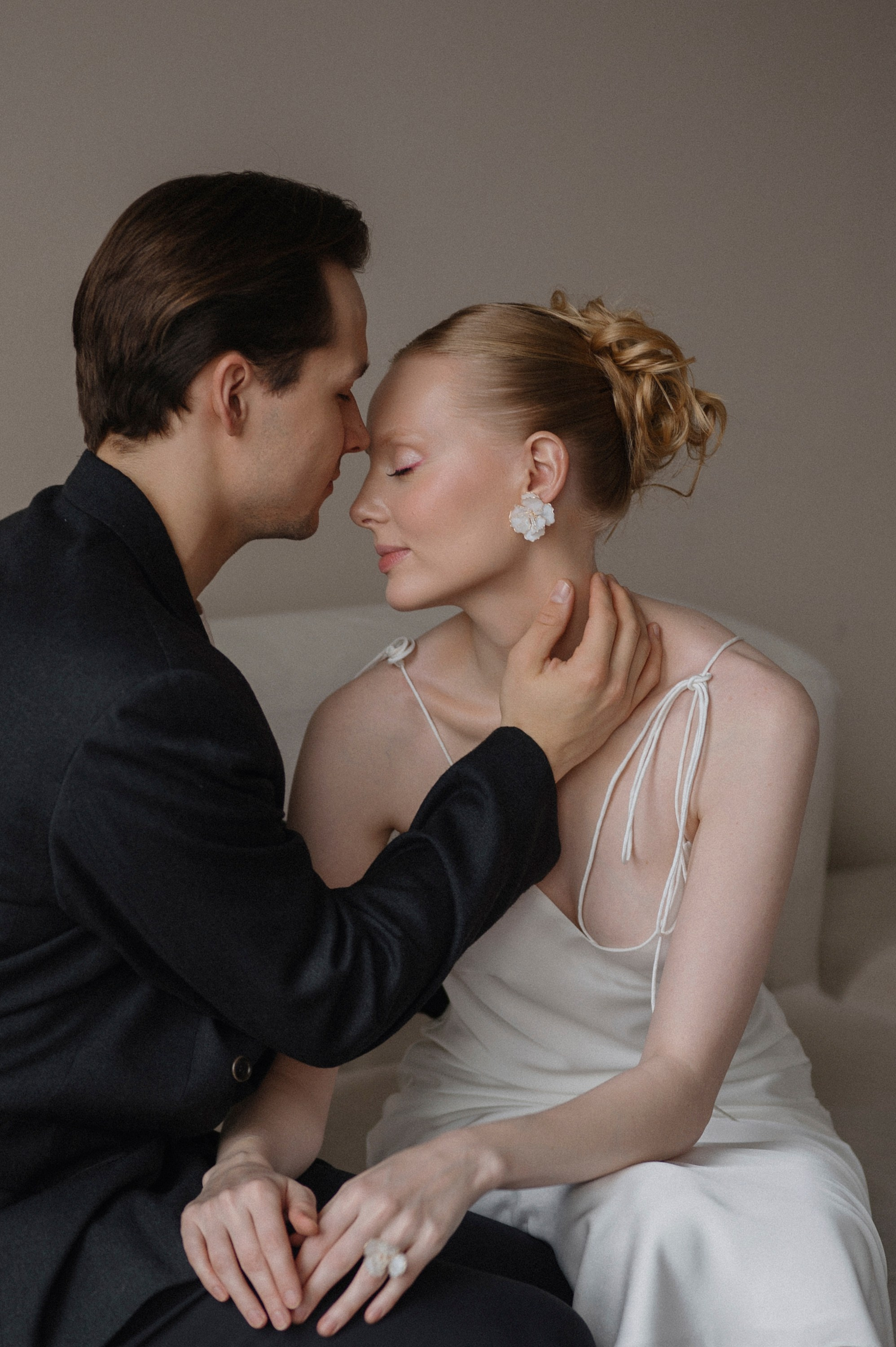 Свадебная фотосессия в студии. Анна Гончарова свадебный и репортажный фотограф в Москве