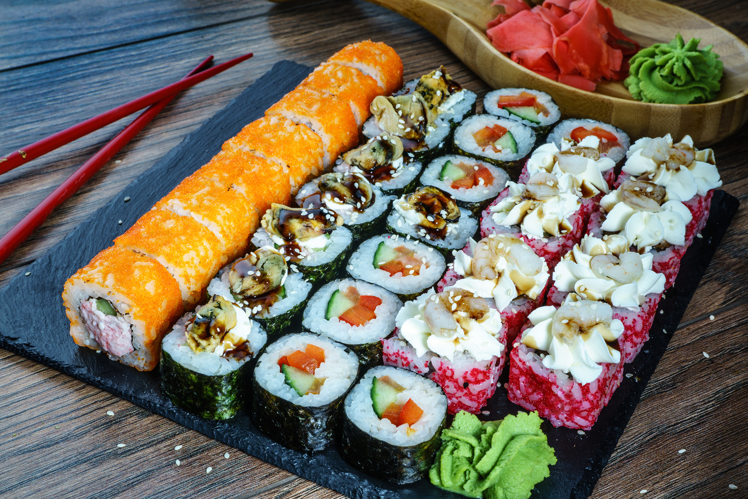 Фотограф суши в СПб. Предметный и фуд фотограф Санкт-Петербурга Сергей