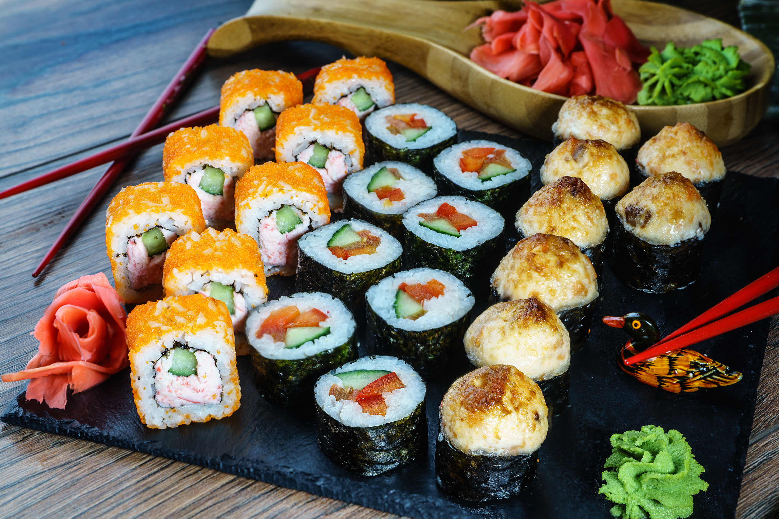 Фотограф суши в СПб. Предметный и фуд фотограф Санкт-Петербурга Сергей