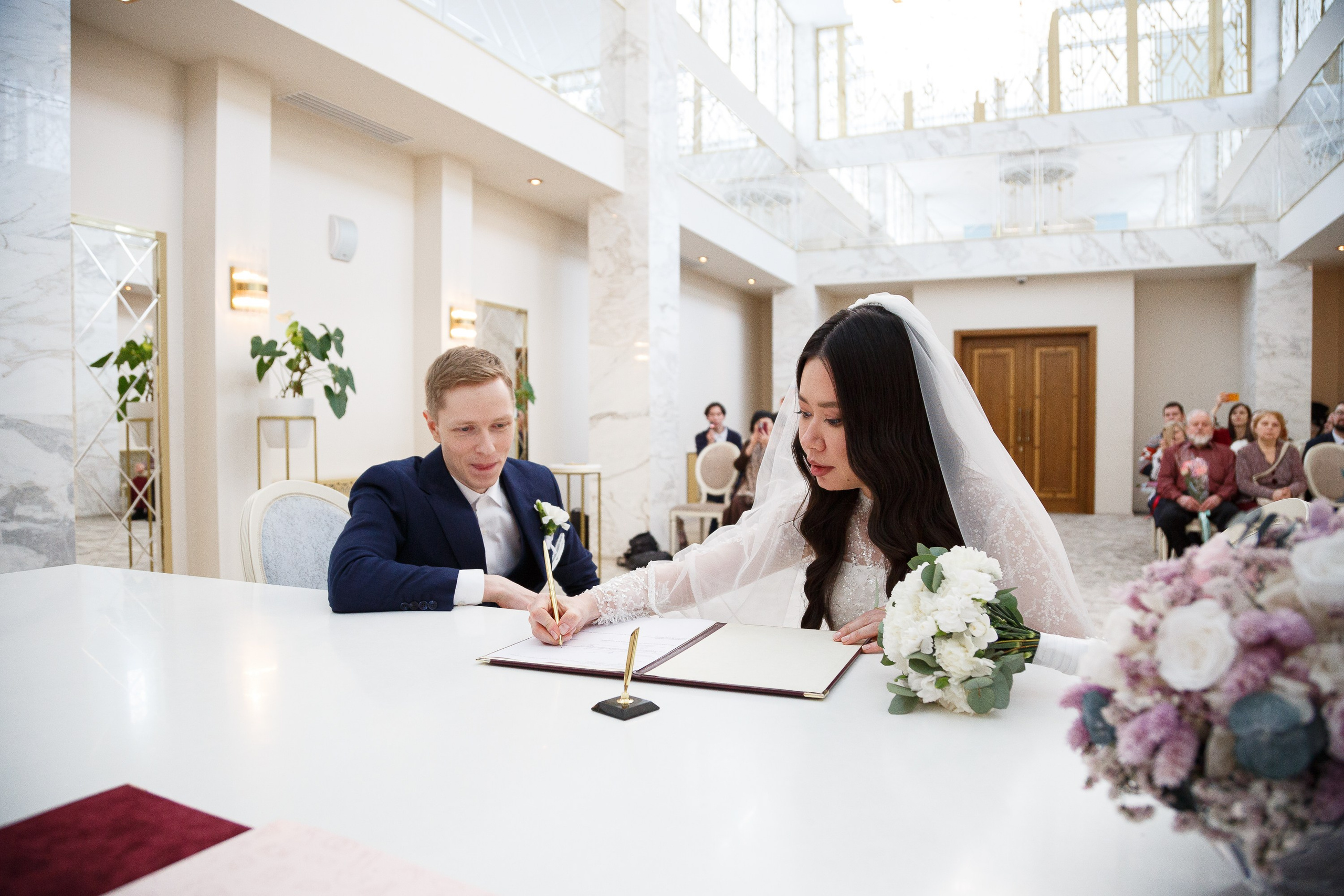 Роспись во Дворце бракосочетания № 4