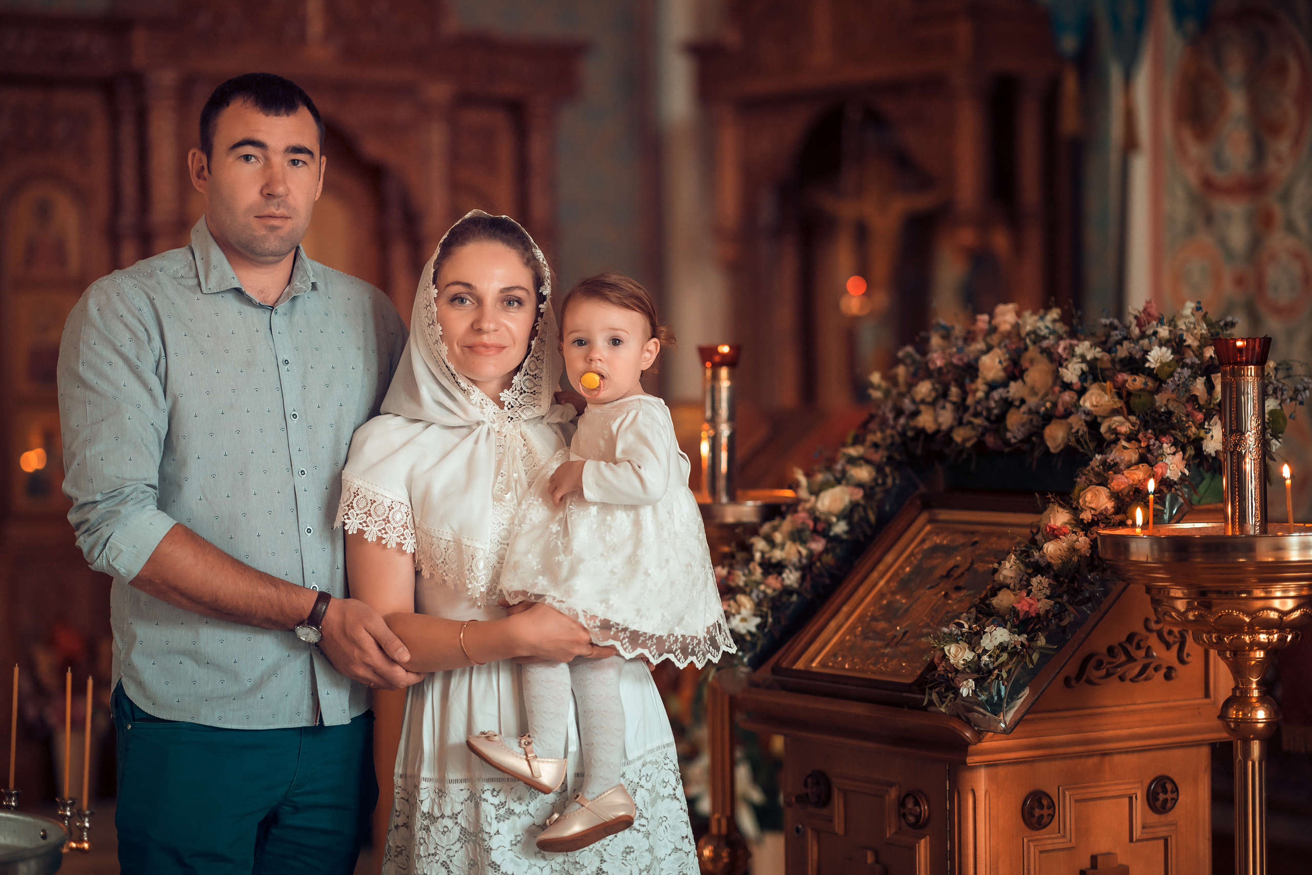 Крещение Валерии. Фотограф на Крещение и Венчание в Красноярске Рамазанова Юлия