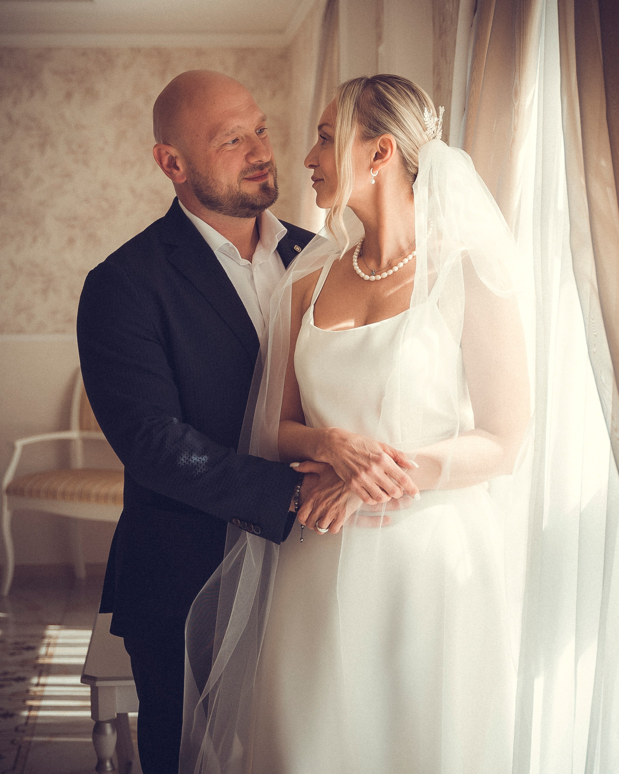 Евгений и Ольга | ЗАГС г. Петергоф. Фотограф СПб Александр Шведов: Свадьбы, фотопрогулки, портфолио, фотопроекты