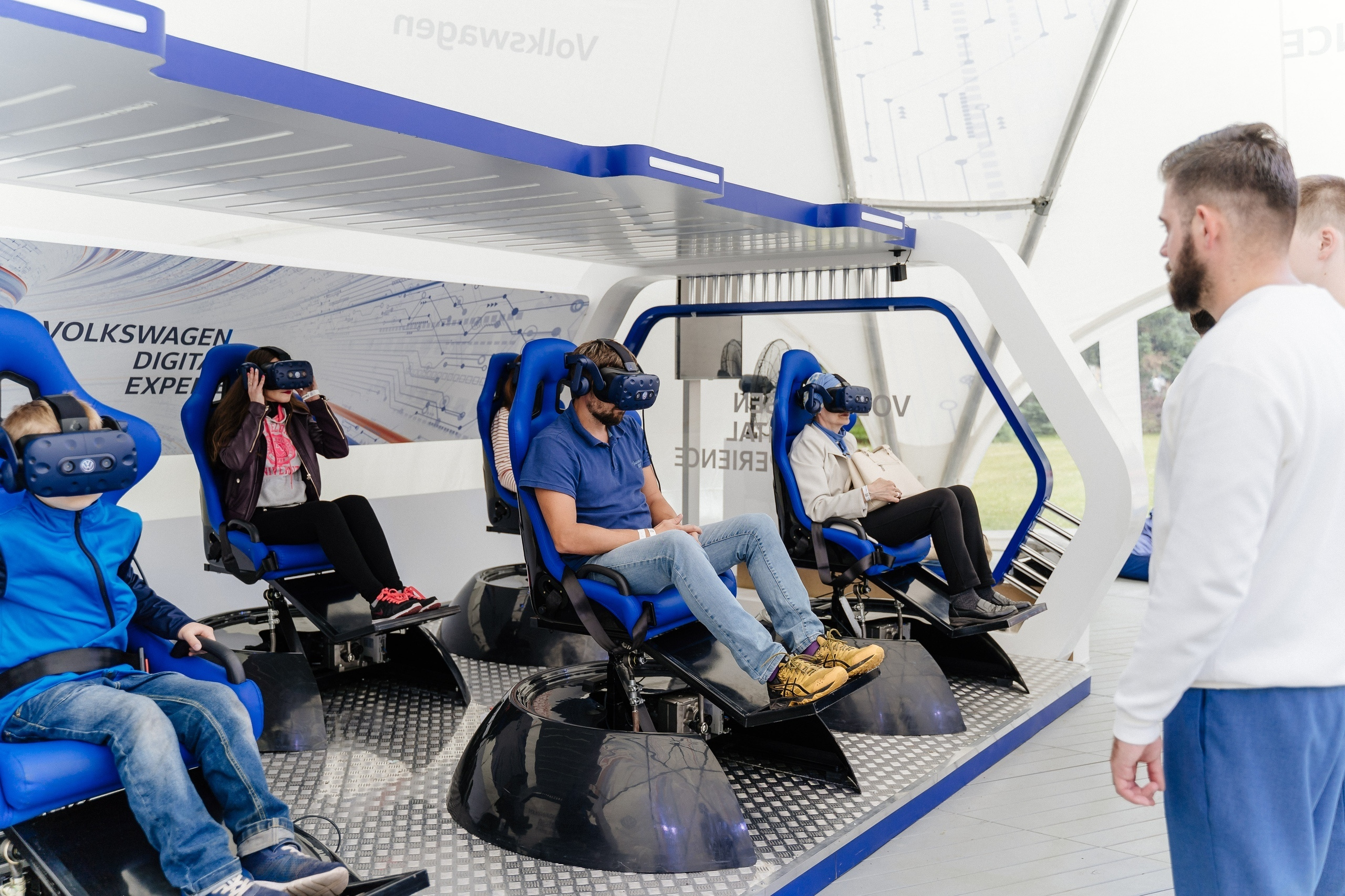 Volkswagen Digital Experience. Svyatoslav Bunkov | photographer