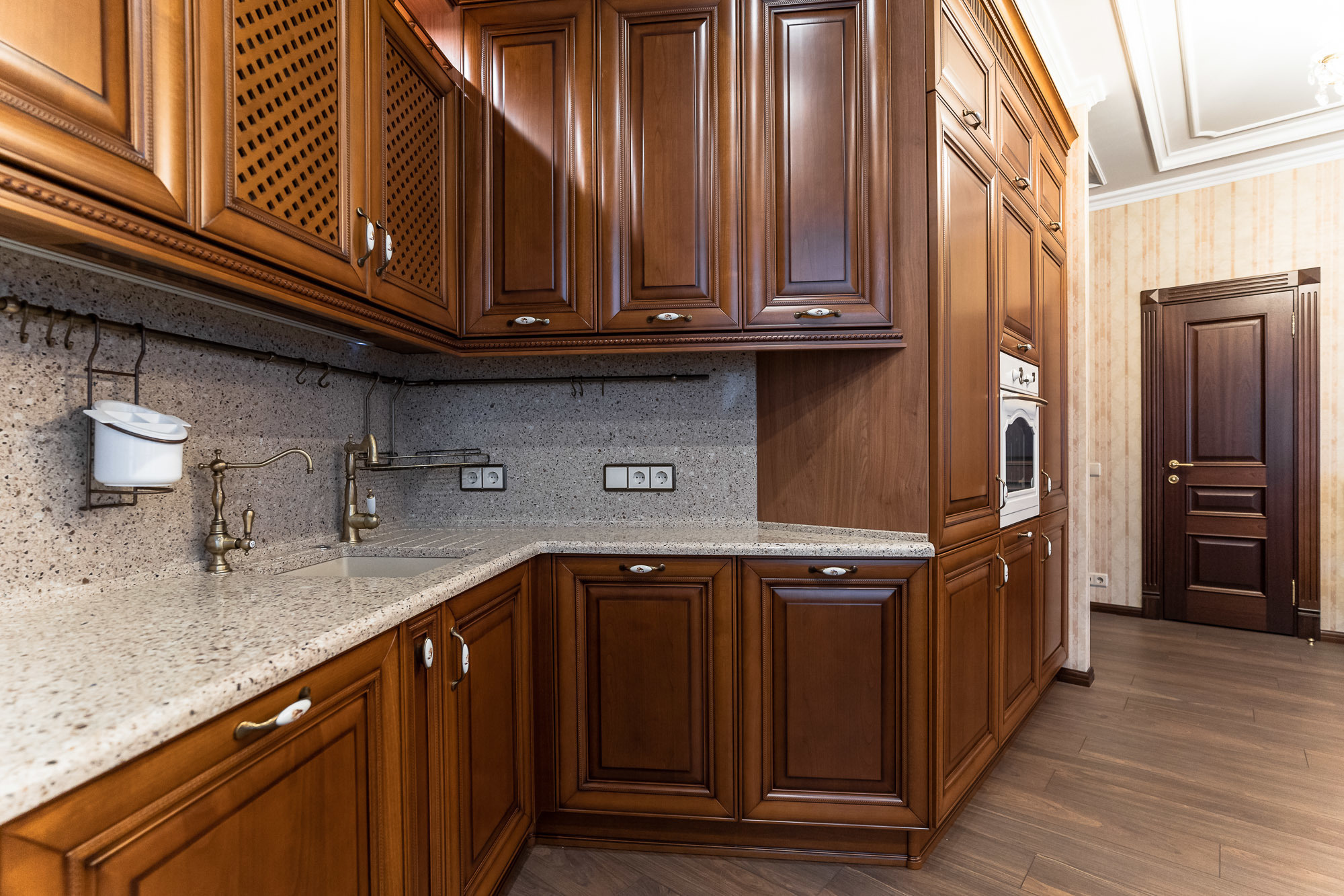 Кухня для интерьер-студии «Нева». Святослав Буньков | фотограф