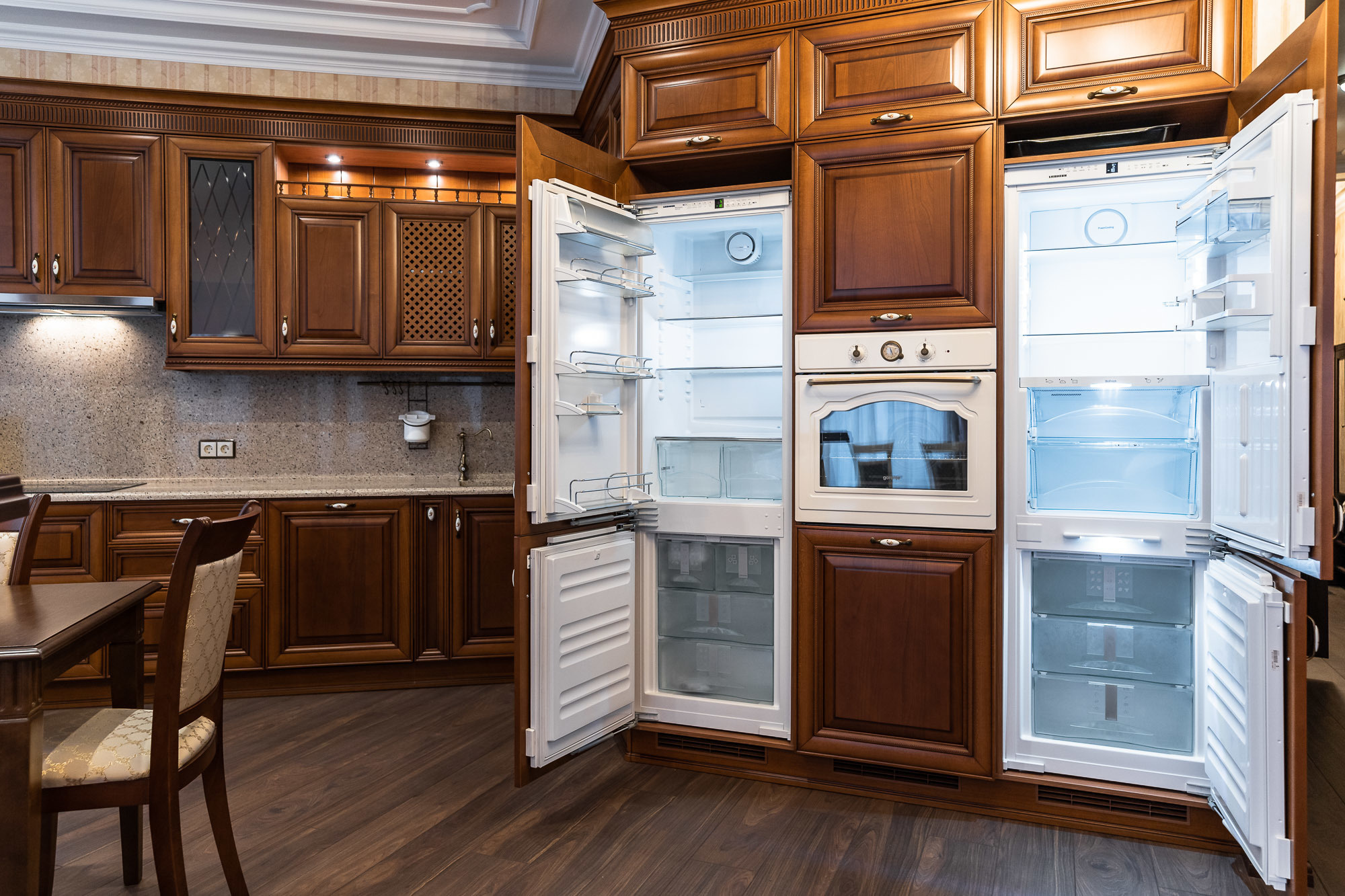 Кухня для интерьер-студии «Нева». Святослав Буньков | фотограф