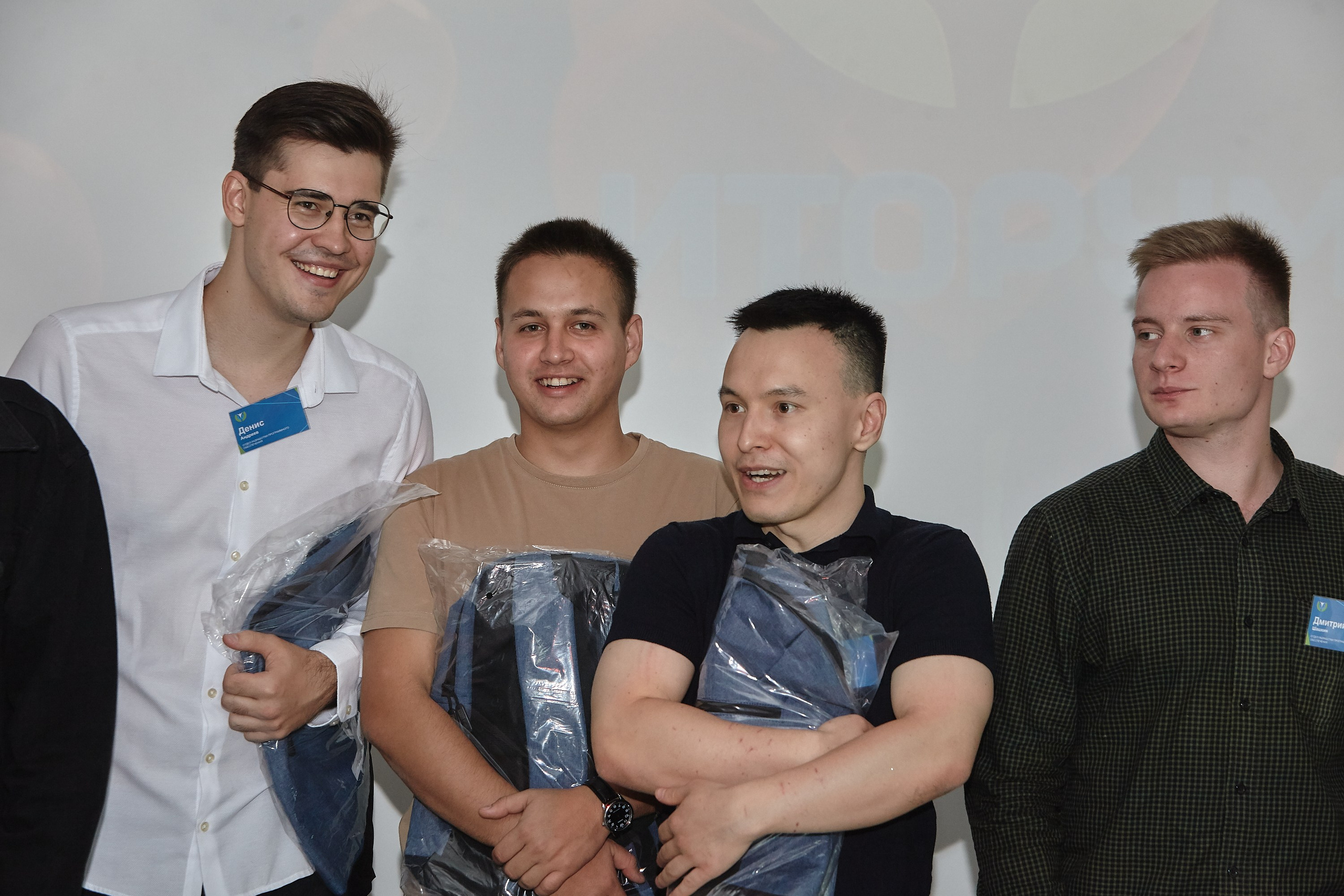 Репортажный фотограф для фотосъемки форумов конференций корпоративных мероприятий в Сочи. Фотограф Юрий Никитюк — Сочи |Адлер|Красная Поляна