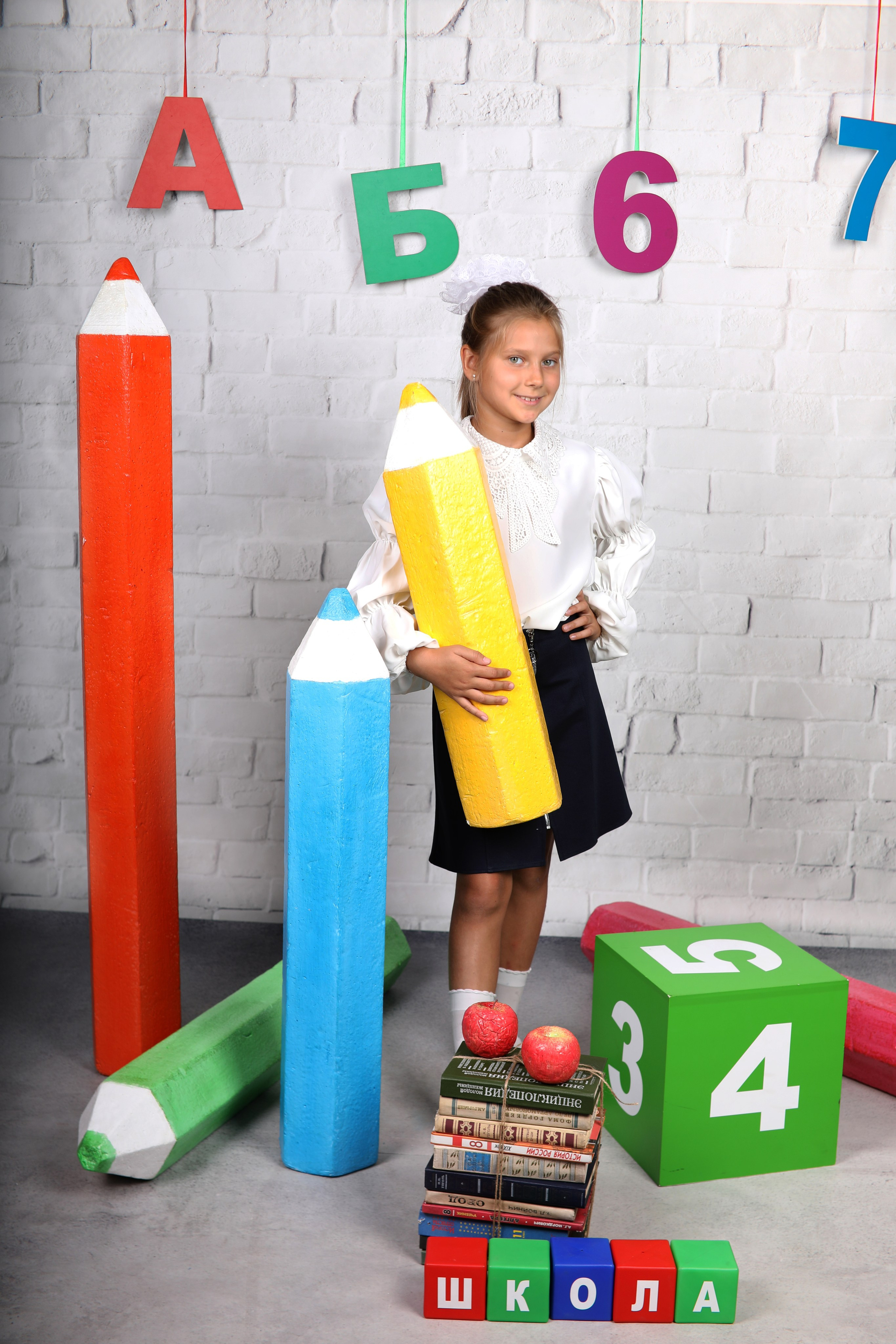 Выпускные альбомы в Красноярске. Студия Колибри