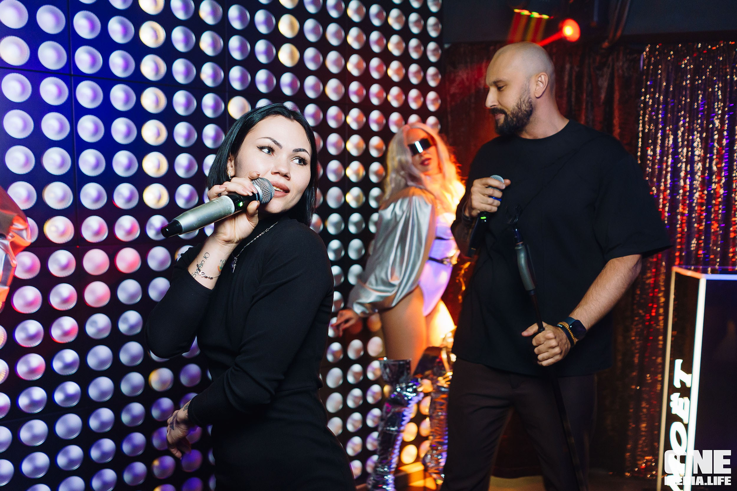Фоторепортаж из караоке-клуба Эйфория. One Media Life: фоторепортажи, фотоотчеты с мероприятий и заведений