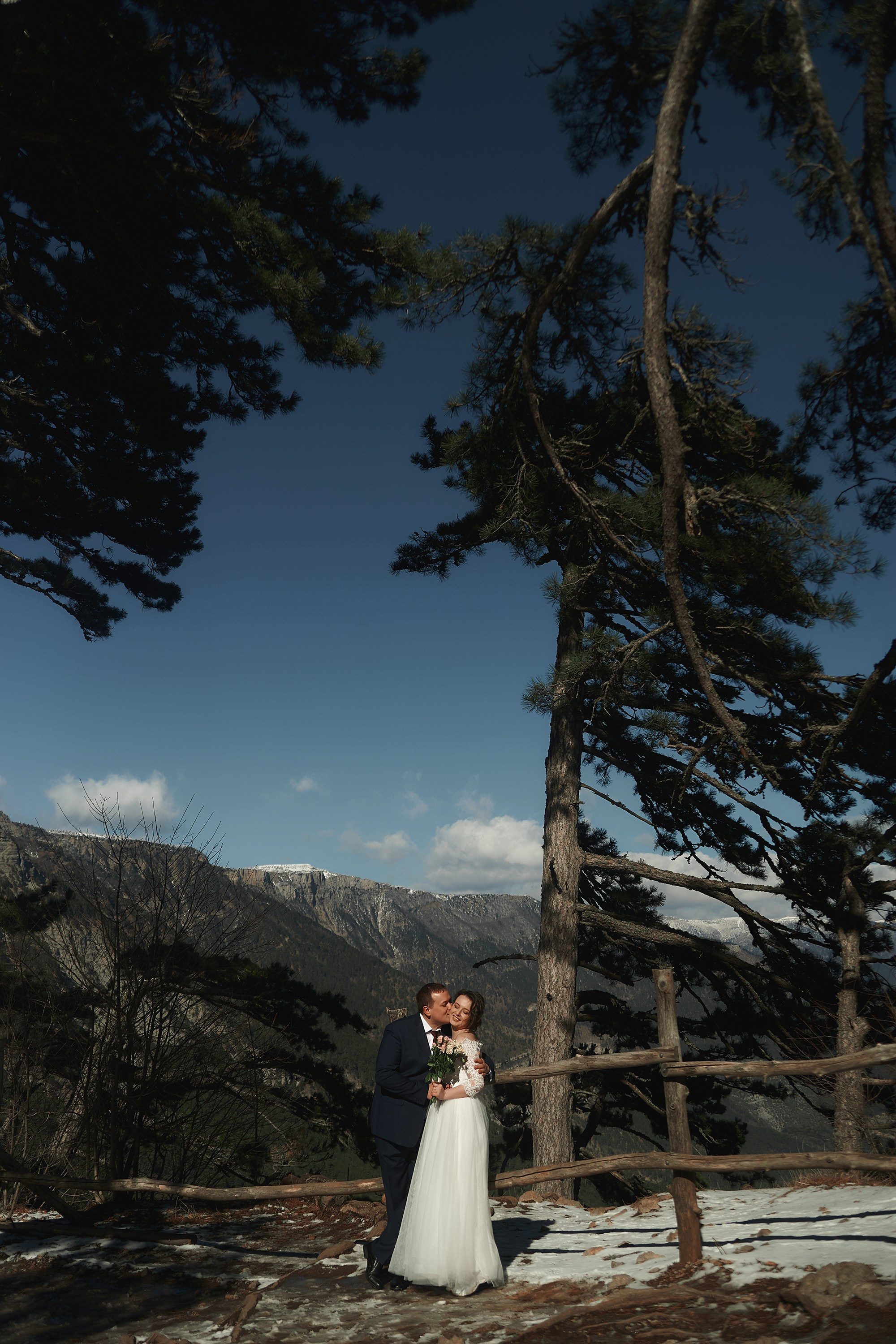 Свадебная фотосъёмка в Крыму и Краснодаре. Фотограф Александр Кудинов, Крым: Легкие съемки, живые эмоции