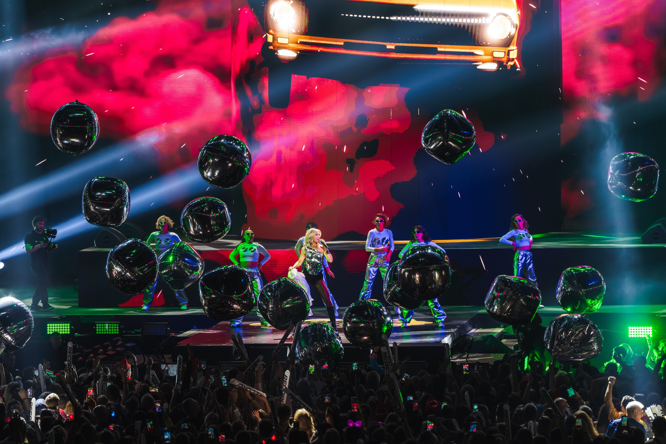 Superdiskoteka 90. Svyatoslav Bunkov | photographer