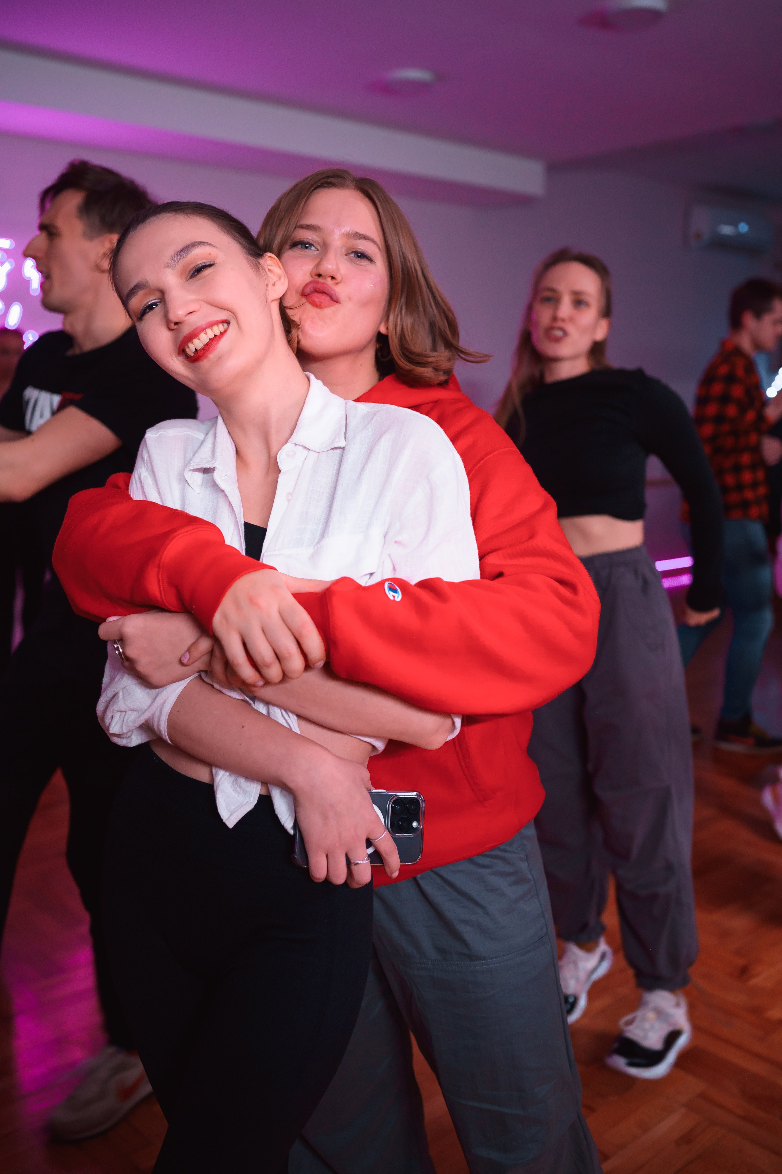 НОВОГОДНИЙ КОНЦЕРТ В СТУДИИ «SKAYA». Фотограф в Белграде Чугреева Елена