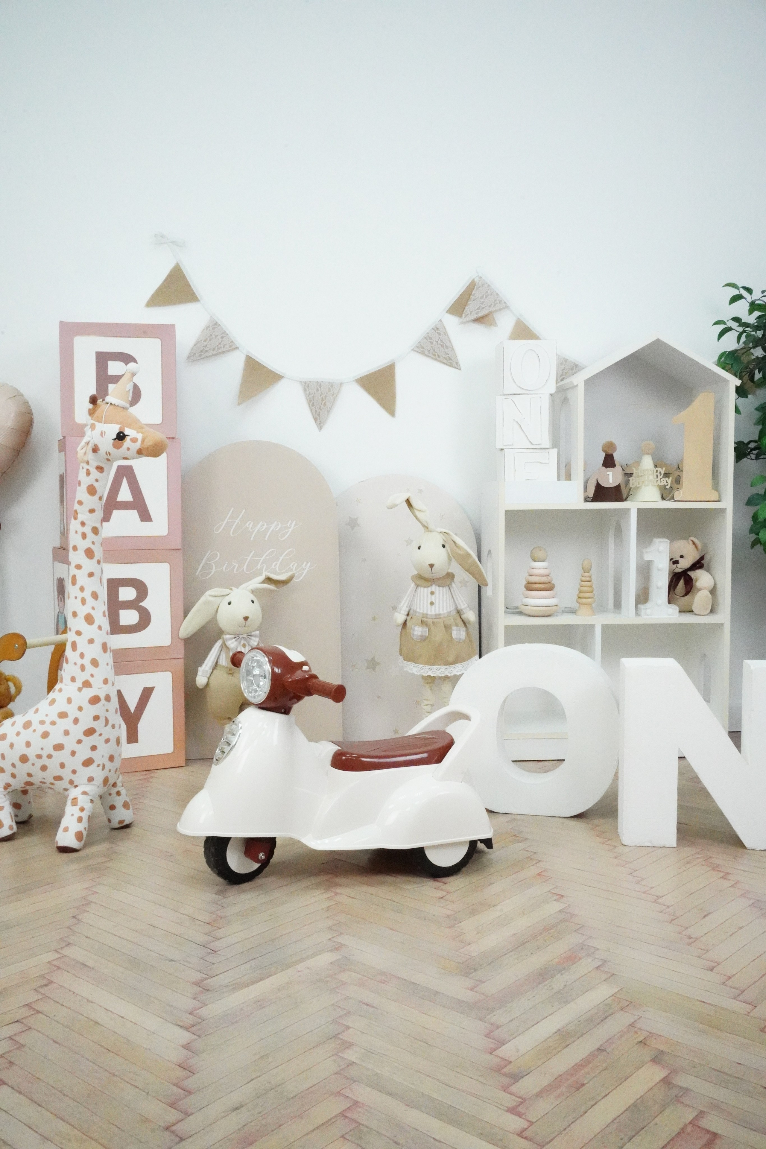 Наши Новые Фотозоны. Детская Фотостудия ГОДОВАСИКИ в Санкт-Петербурге фотосесия на годик