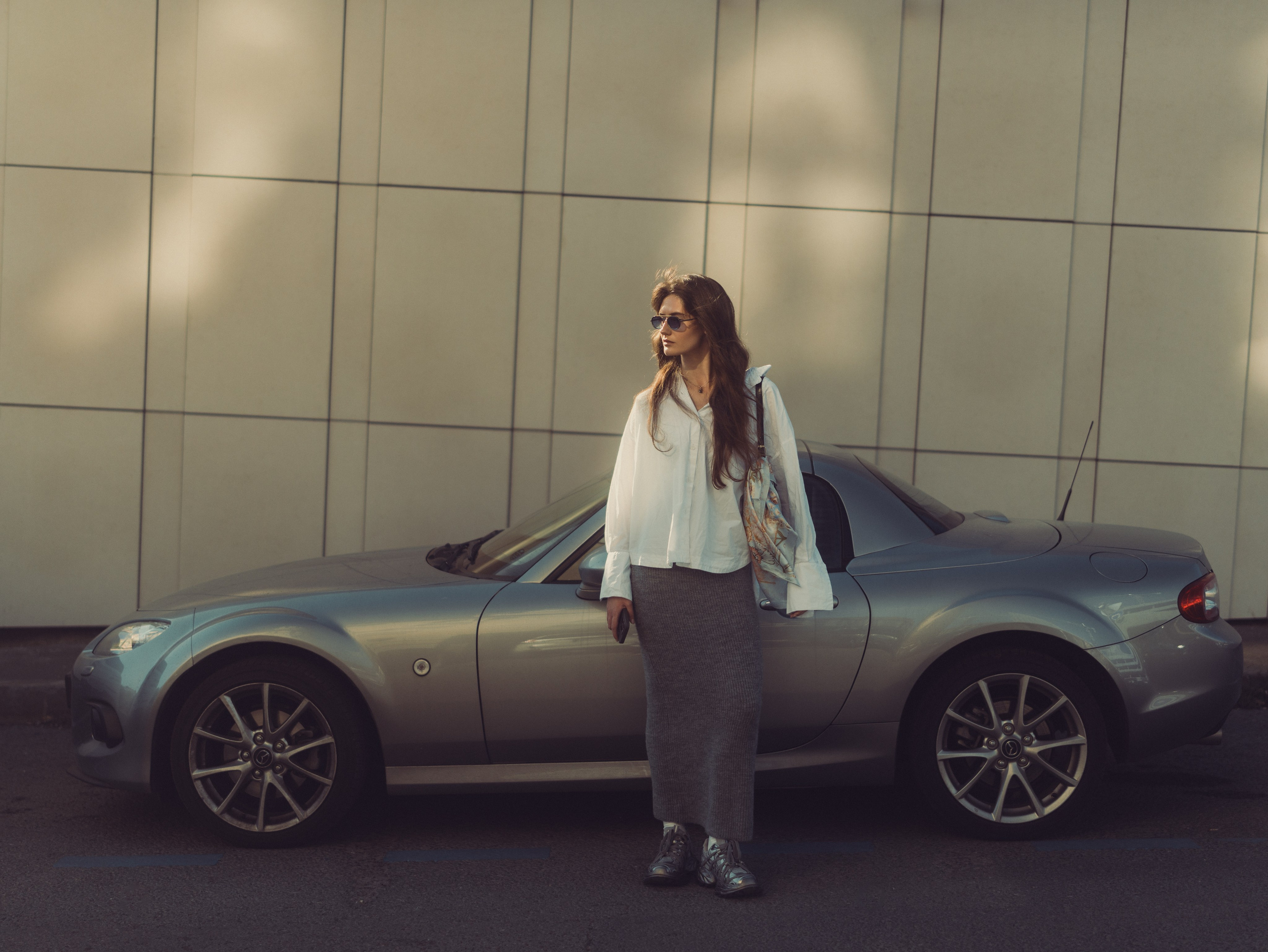A women's photoshoot in the center of Kazan