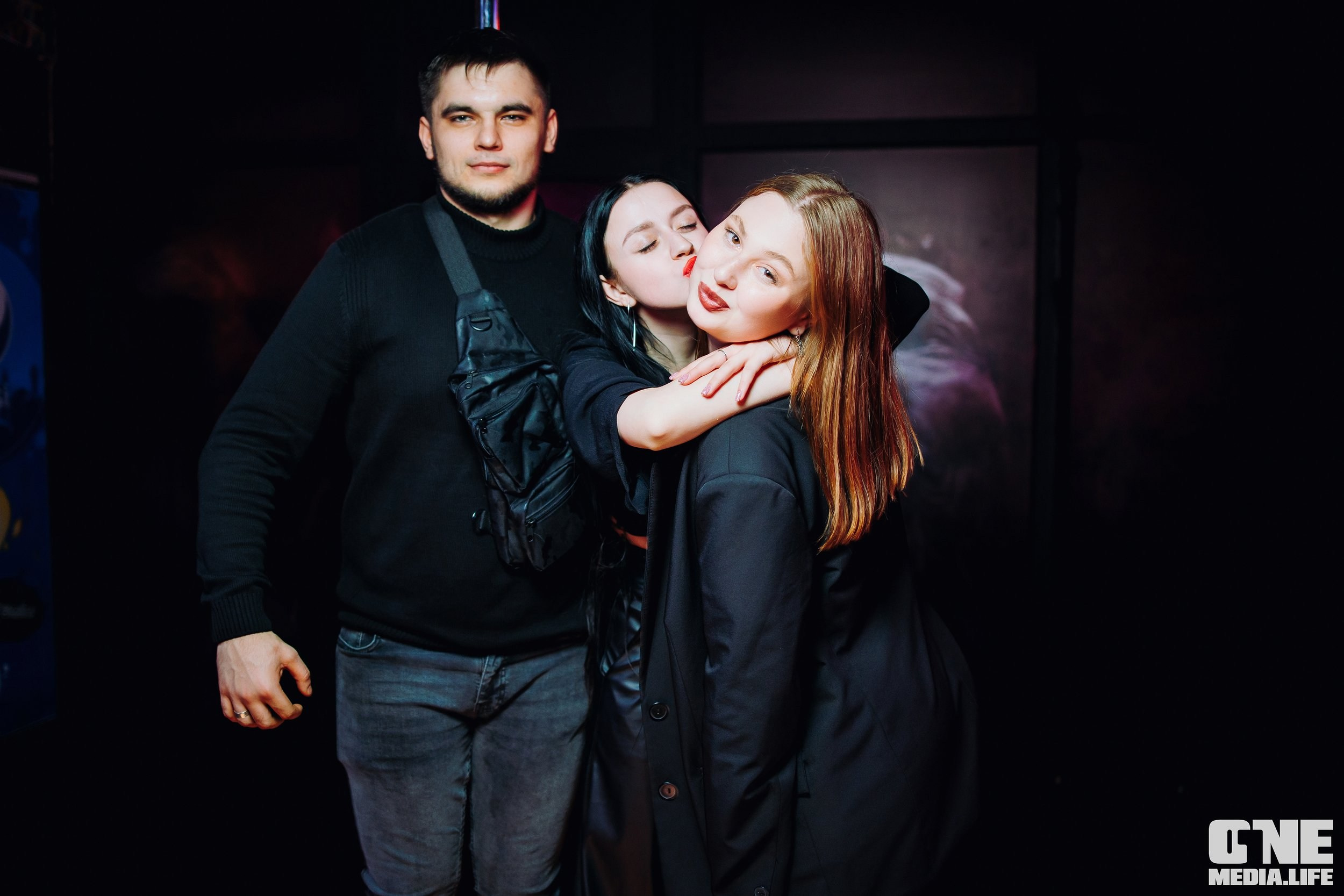 Фоторепортаж из бара XxxX. One Media Life: фоторепортажи, фотоотчеты с мероприятий и заведений