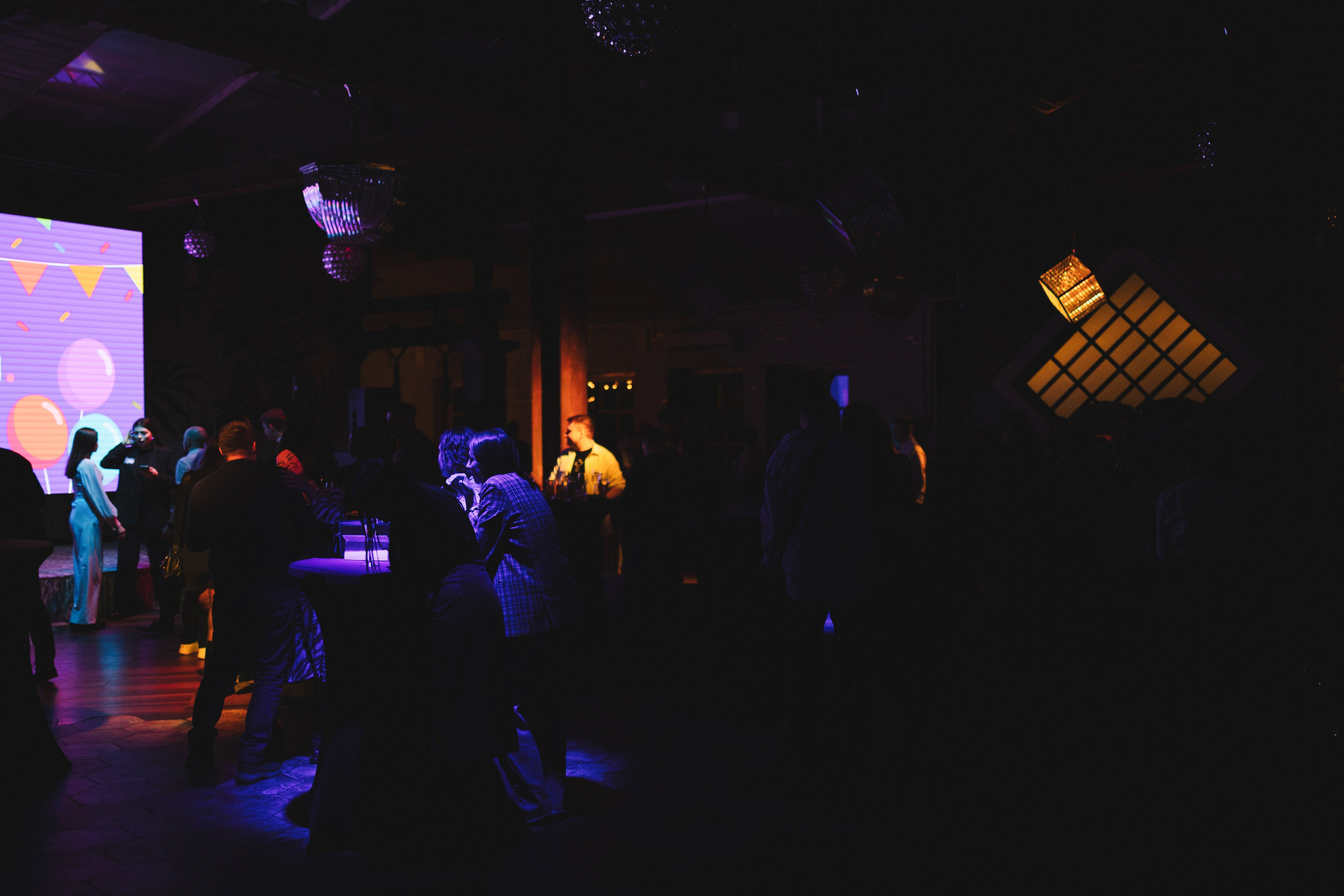 Репортажный фотограф на корпоратив, день рождения и другие мороприятия. Свадебный фотограф в Москве — Оскар Гелманов