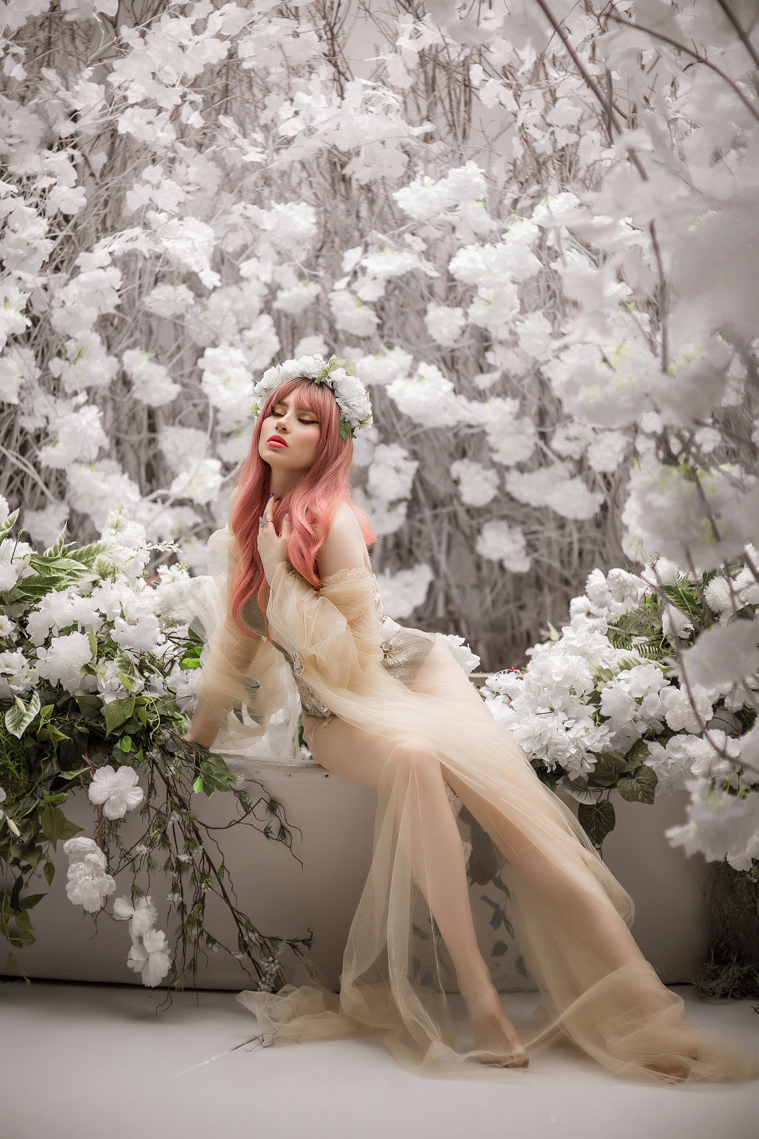 Фотосессии в цветении Москва, цветение 2023, фотограф в цветении. Сказочный фотограф в русском стиле в Москве Ангелина Старцева | Русский сказки|Фотосесессия в Азиатском стиле