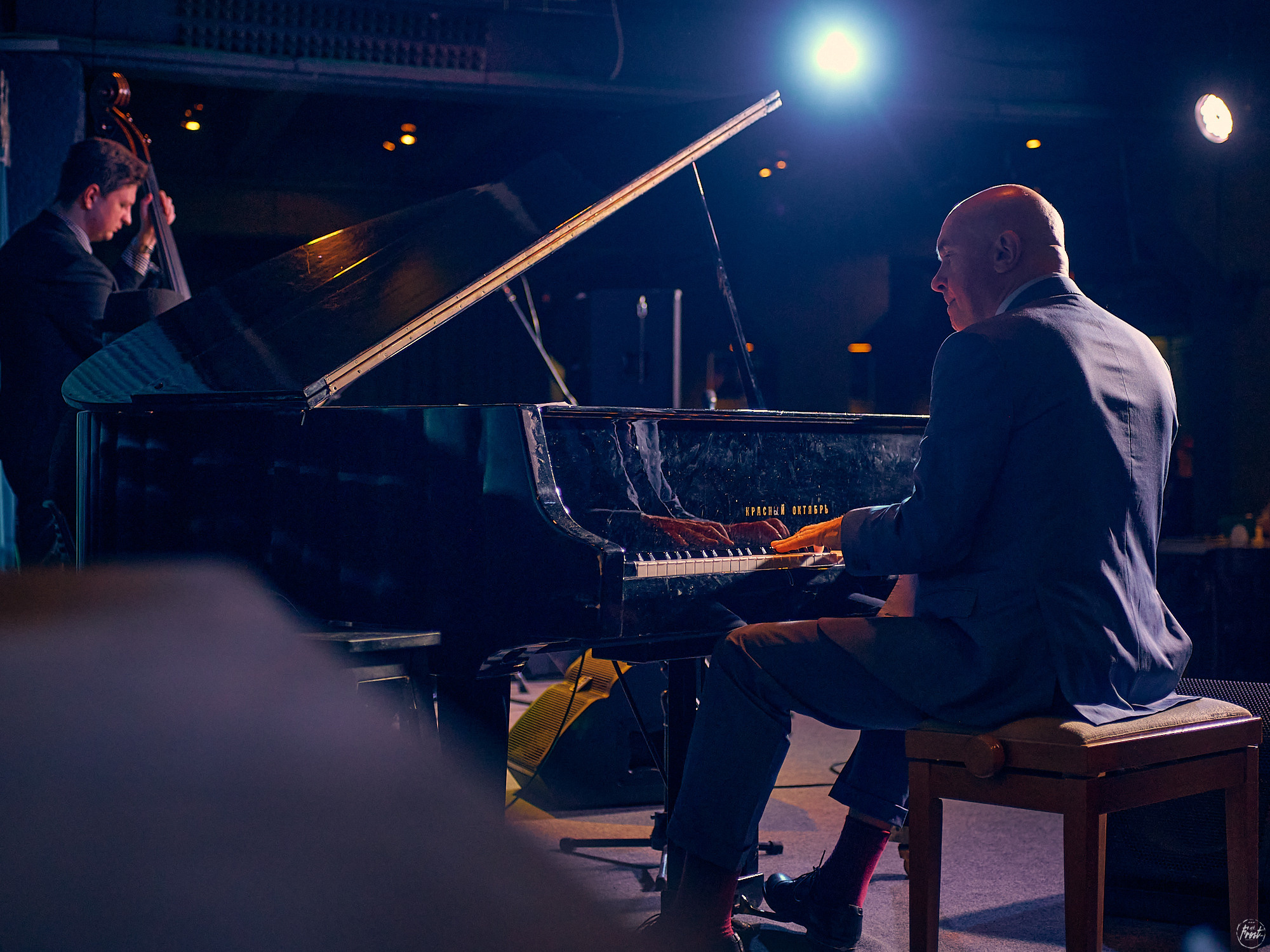 Концерт турецкой певицы Сибель Кёсе в джаз-клубе EverJazz. Фотографии отовсюду и обо всем