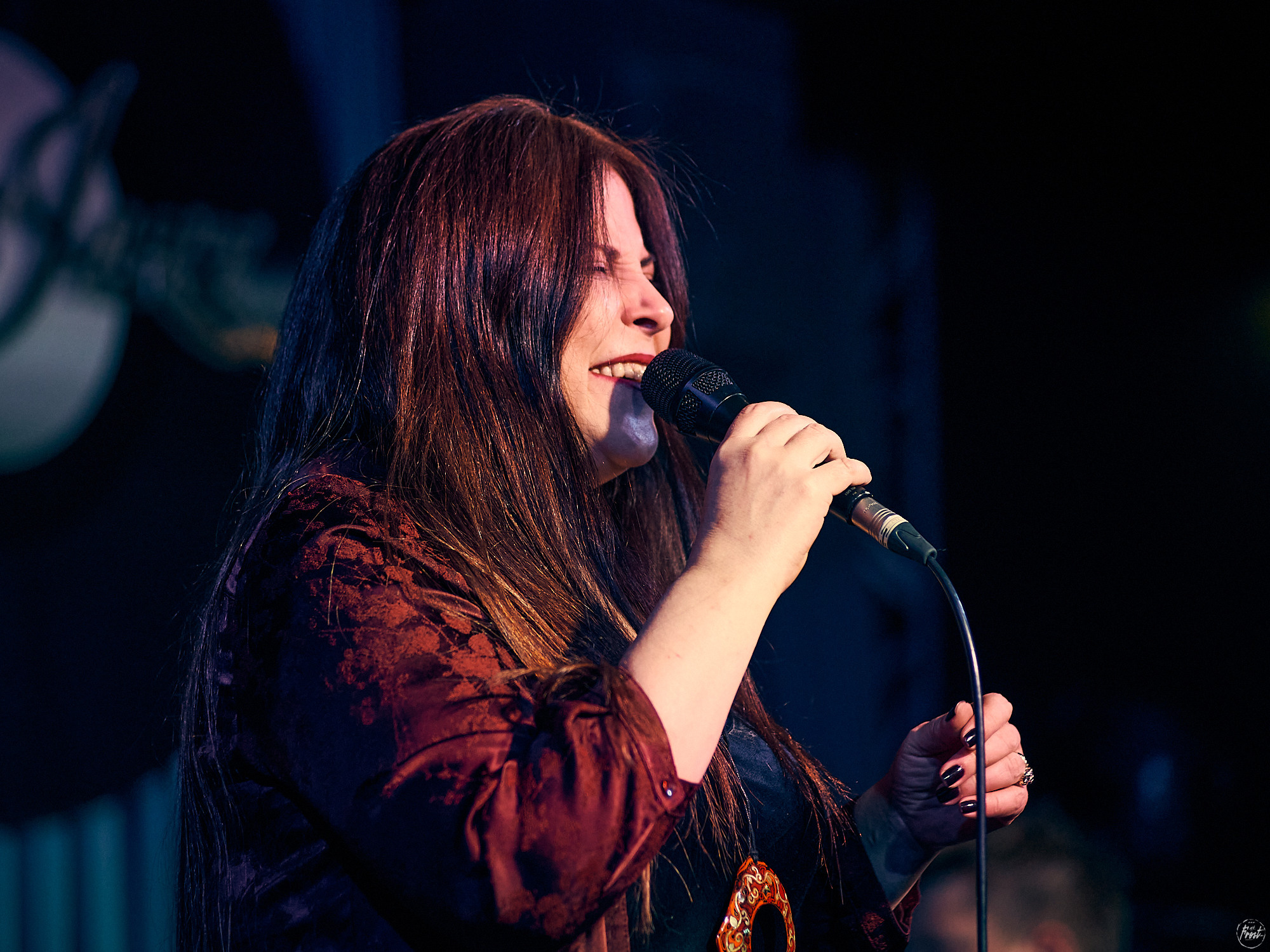 Концерт турецкой певицы Сибель Кёсе в джаз-клубе EverJazz. Фотографии отовсюду и обо всем