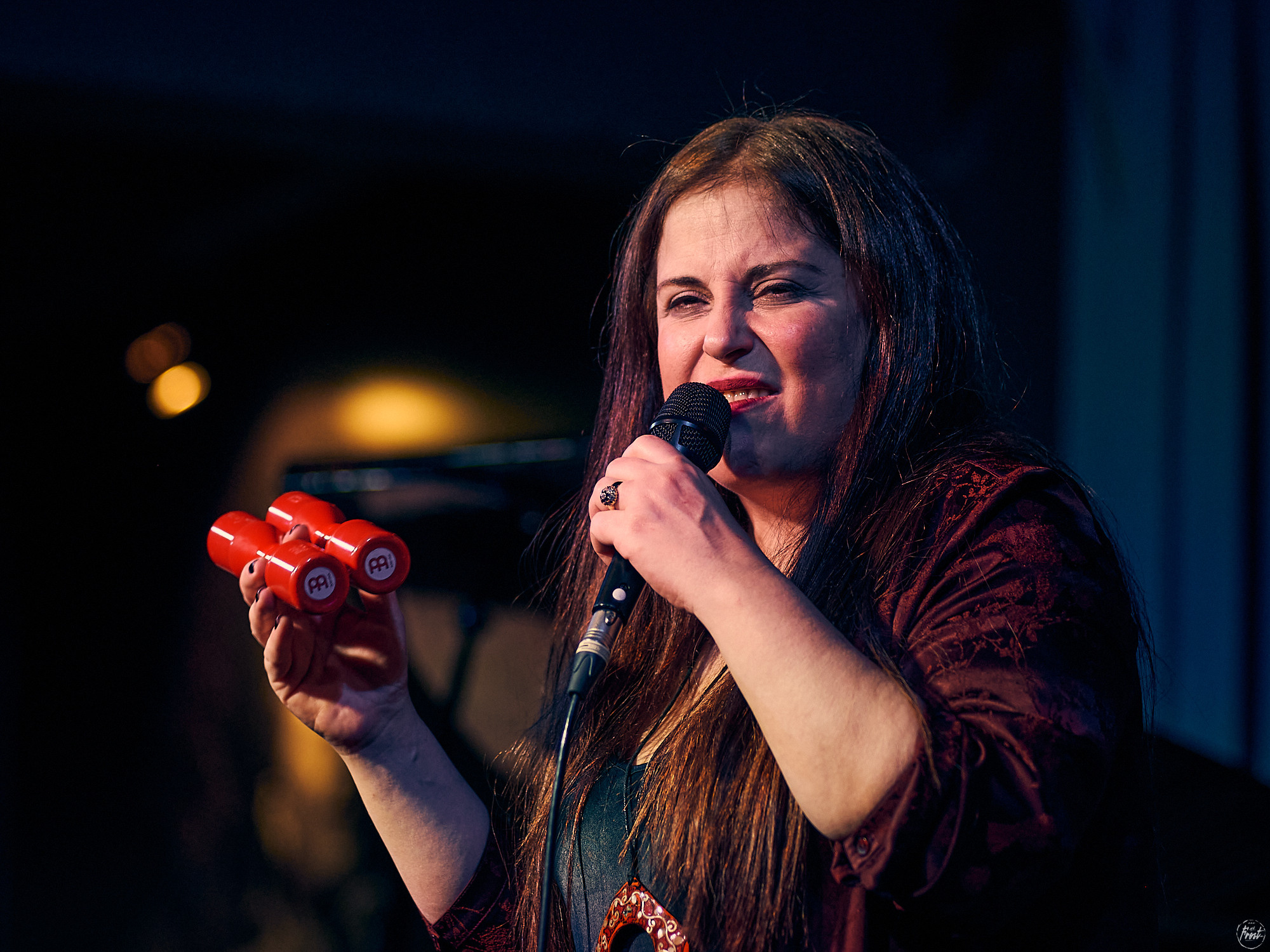 Концерт турецкой певицы Сибель Кёсе в джаз-клубе EverJazz. Фотографии отовсюду и обо всем