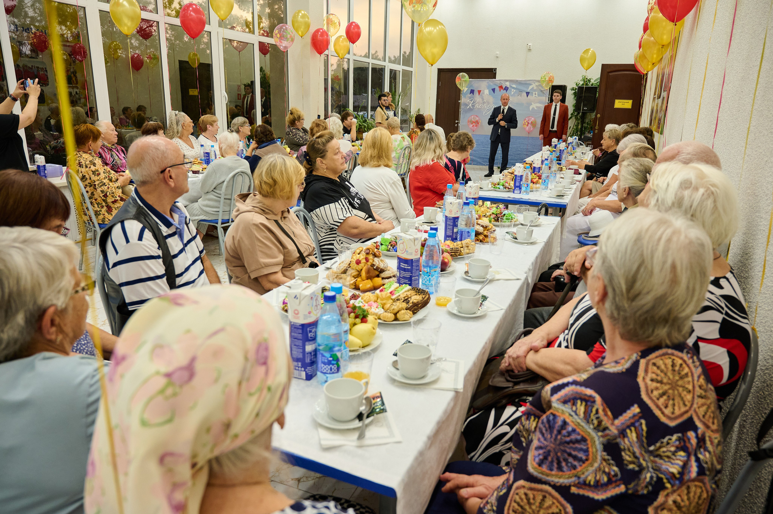 День пожилого человека. Жизнь курорта Кабардинка в фотографиях