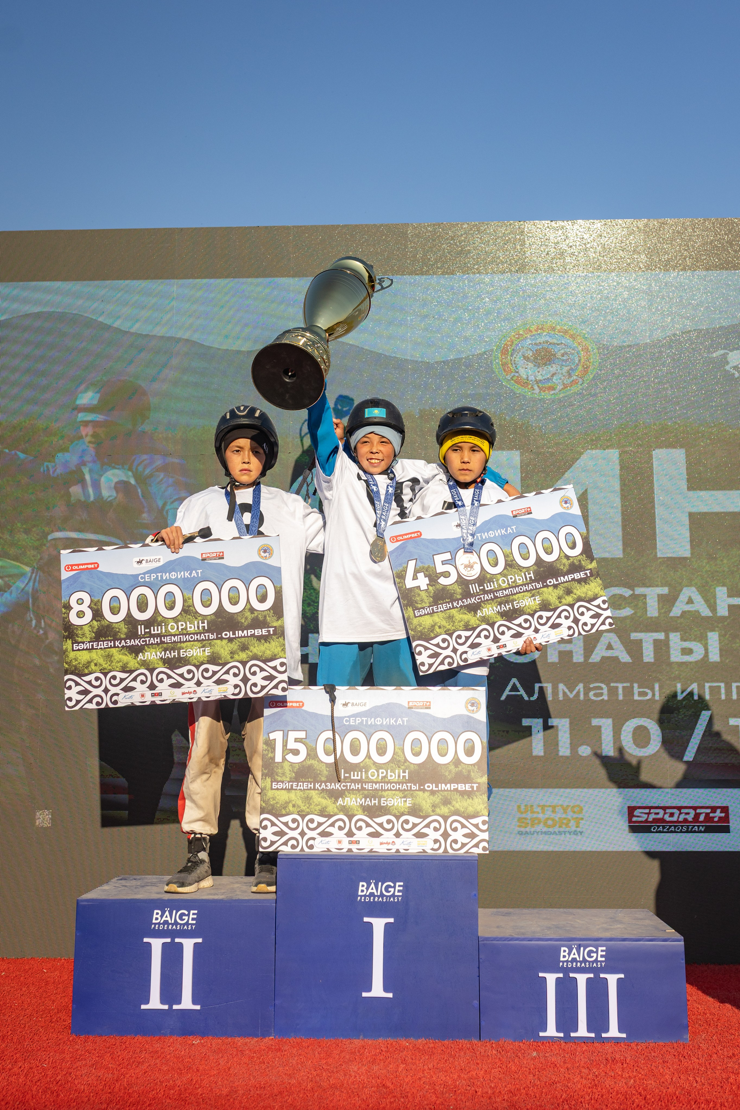 Фоторепортаж Финал Казахстана по байге в Алматы — скорость, пыль и полный драйв. Коммерческий и репортажный фотограф в Алматы — Jora Abramov