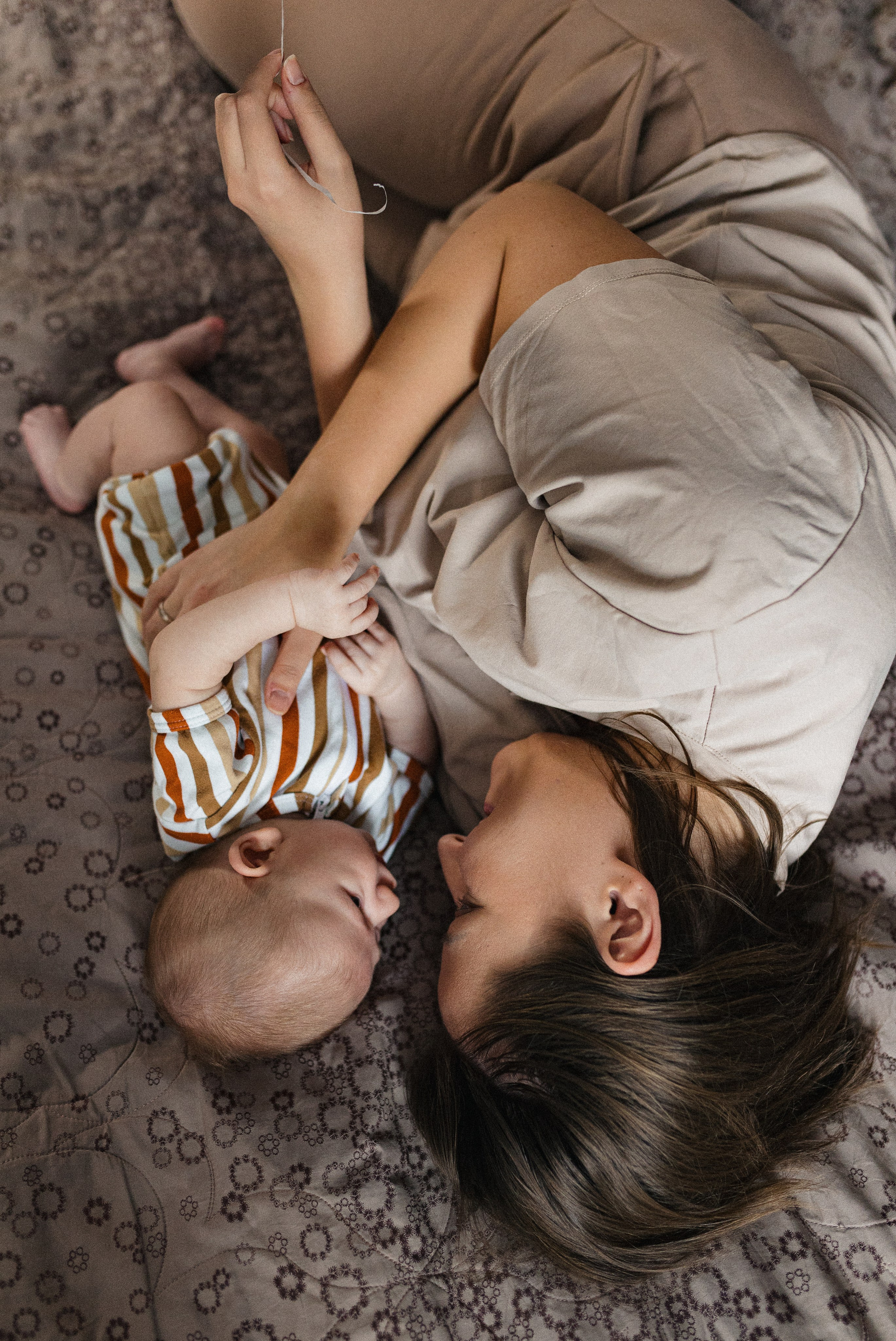 Домашняя семейная фотосессия с малышом. Портретный и семейный фотограф в Москве Мария Рослякова