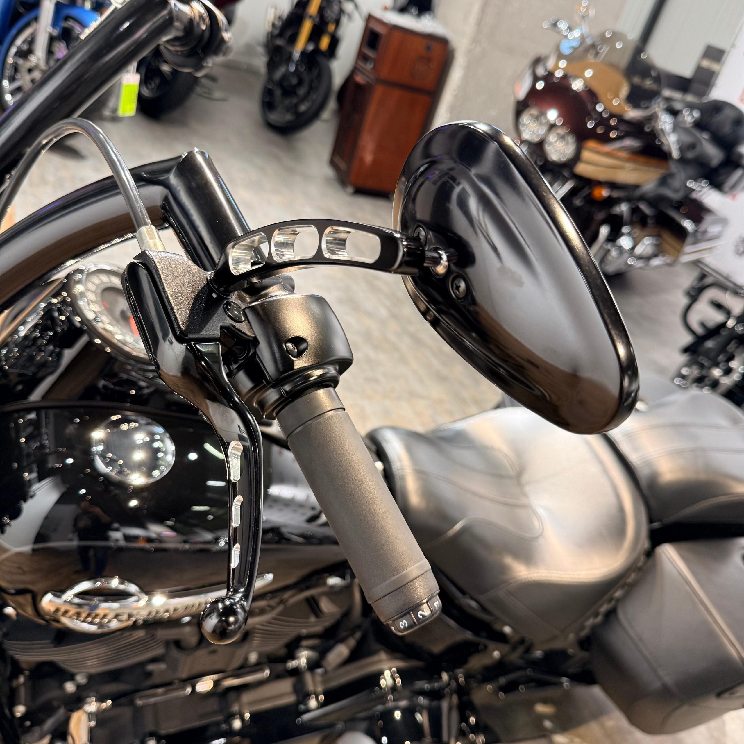 2018 Heritage 107 Black Bagger (VIN *5HD*4774). Hello Davidson, Москва. Только хорошие мотоциклы…