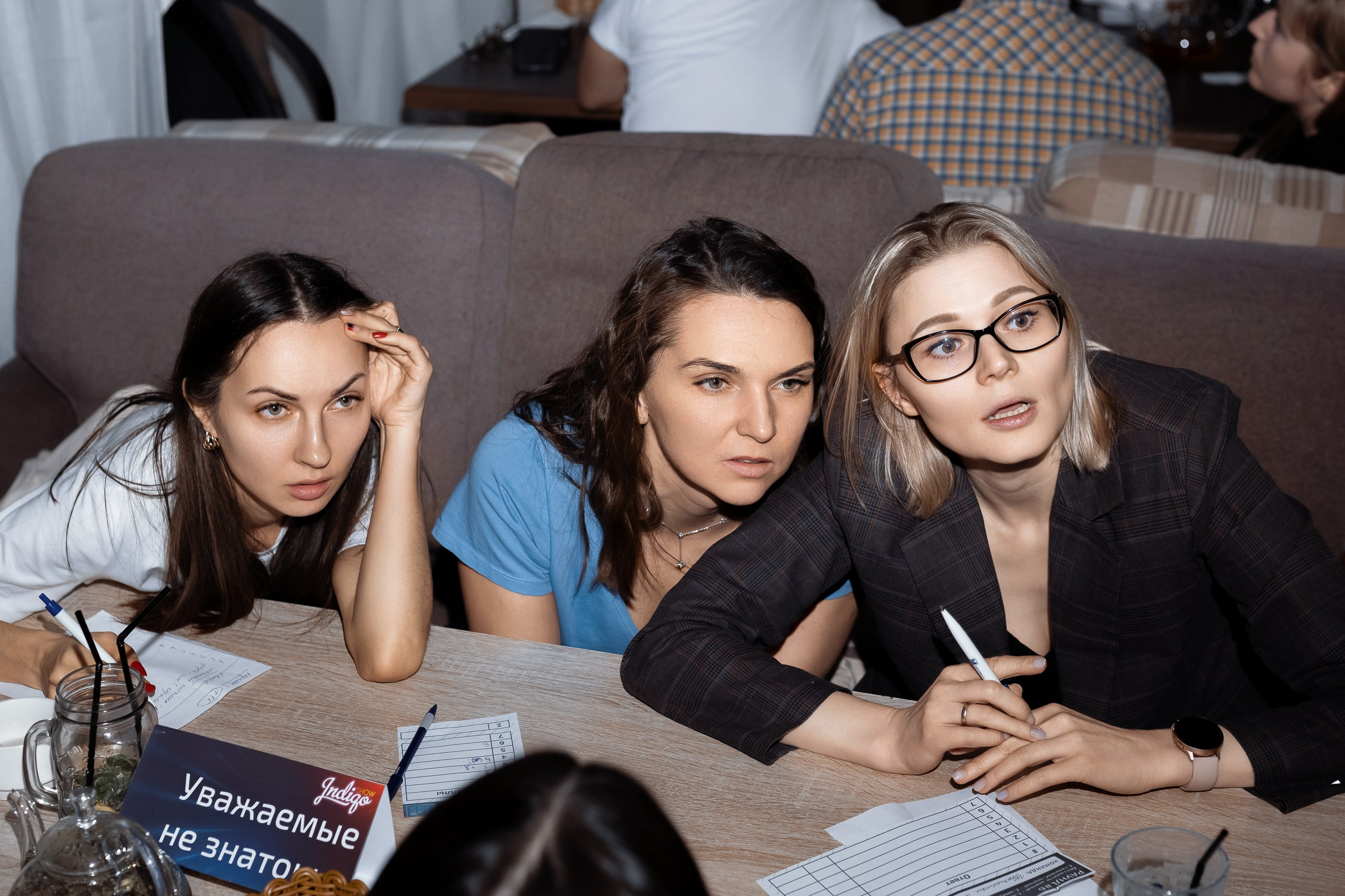 Фото с репортажа квиз-шоу ЛИГА ИНДИГО в ресторане Алые Паруса. Фотограф в Санкт-Петербурге — Сергей Петров