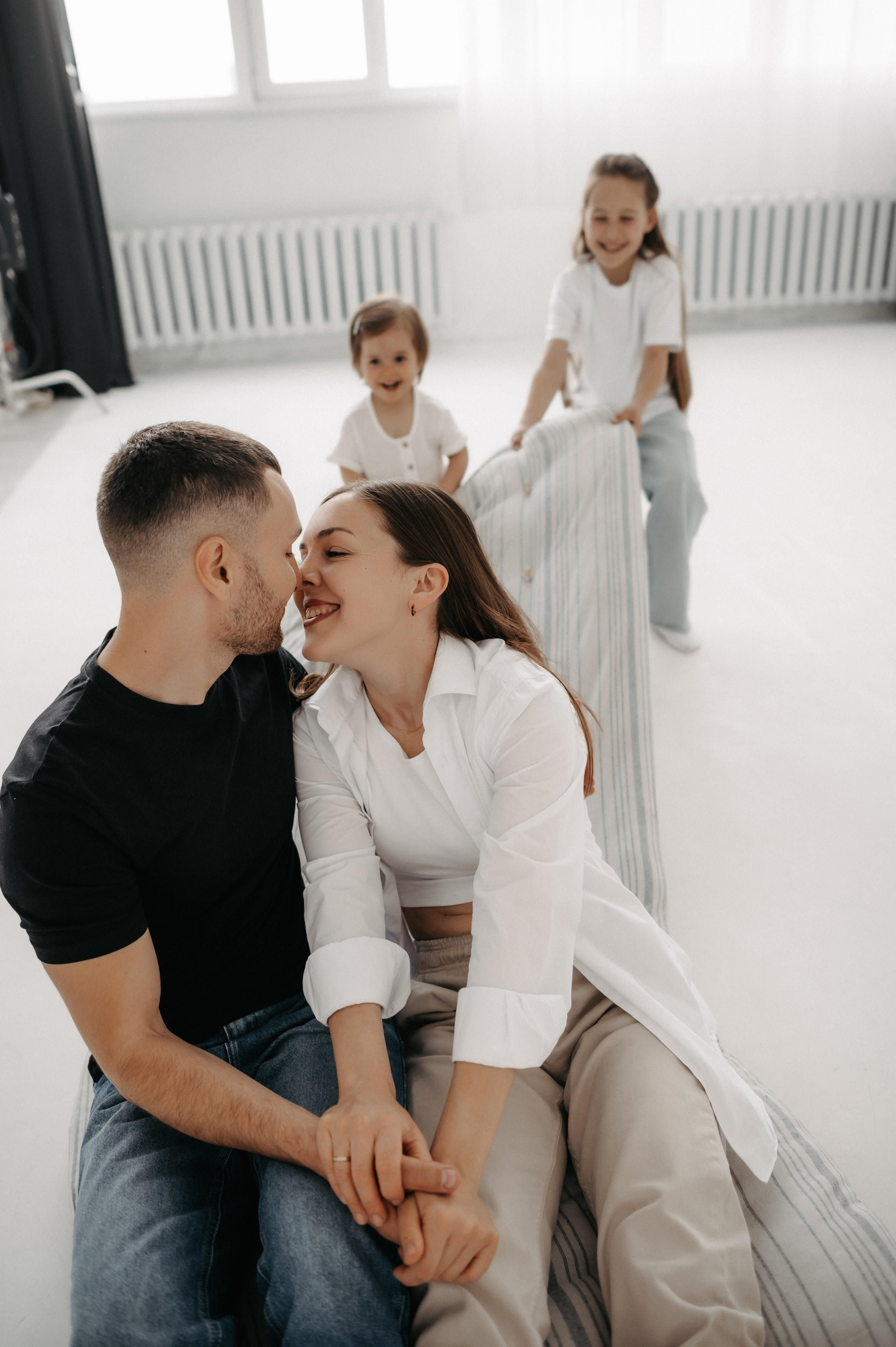 Семейная фотосессия. Семейный и детский домашний фотограф в Тольятти Юлия Вахромова