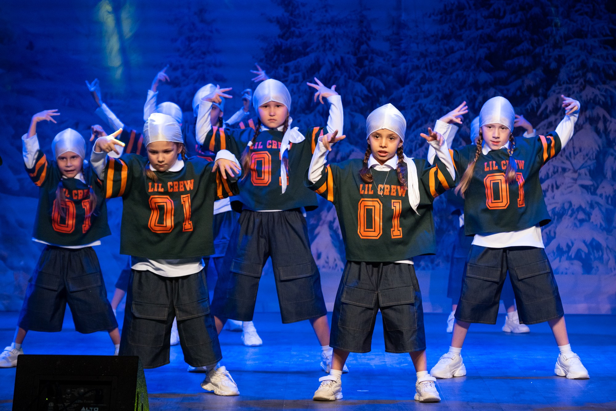 ОТЧЕТНЫЙ КОНЦЕРТ СТУДИИ ТАНЦА И ФИТНЕСА «TIME OF KINGS». Репортажный фотограф в Казани Павел Серпокрылов